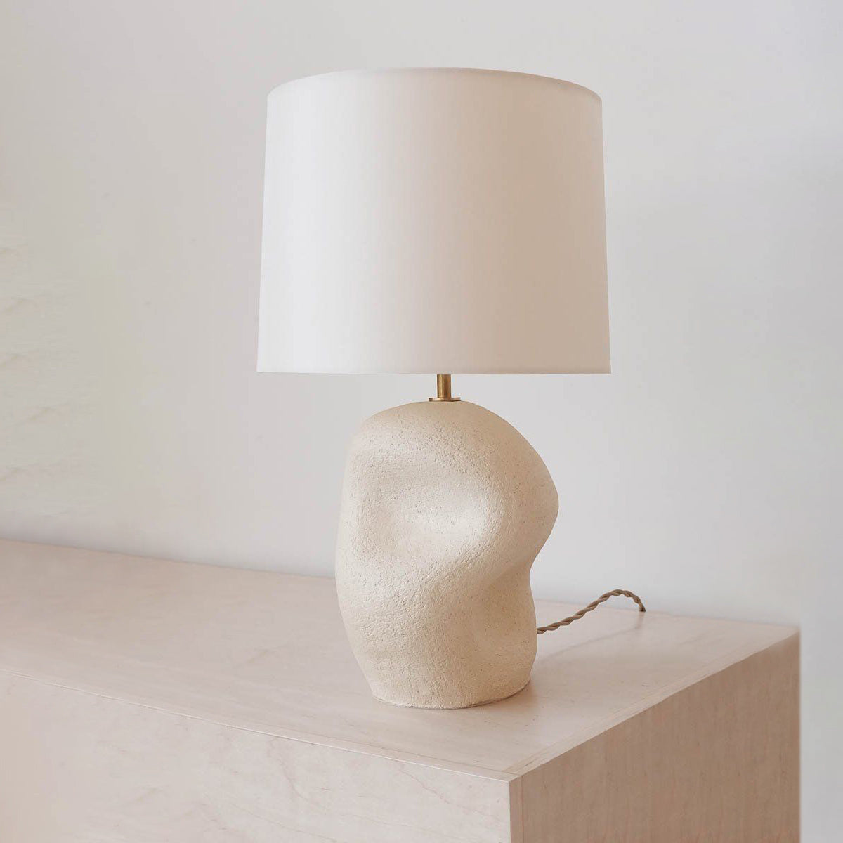 Aria Thatcher Table Lamp