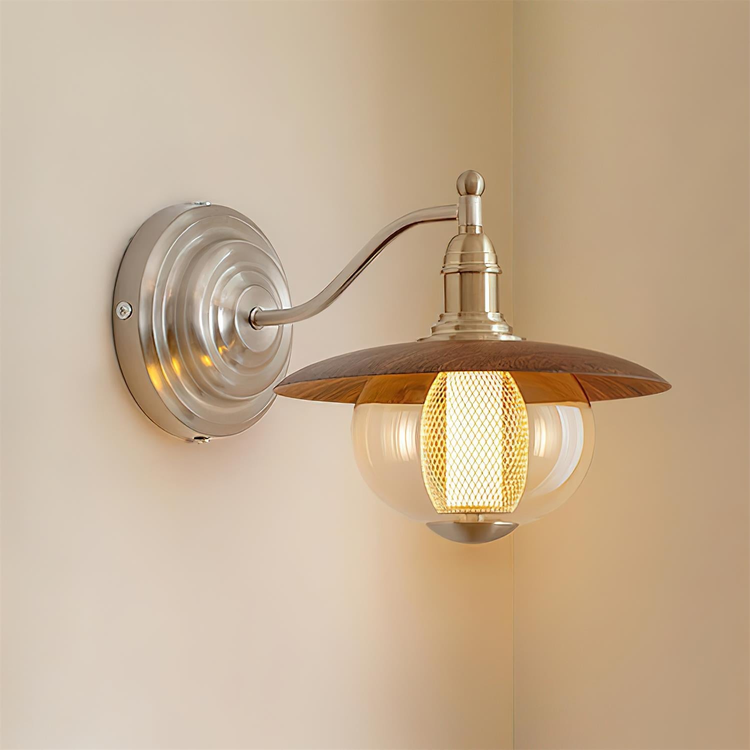 Barnaby Wall Lamp