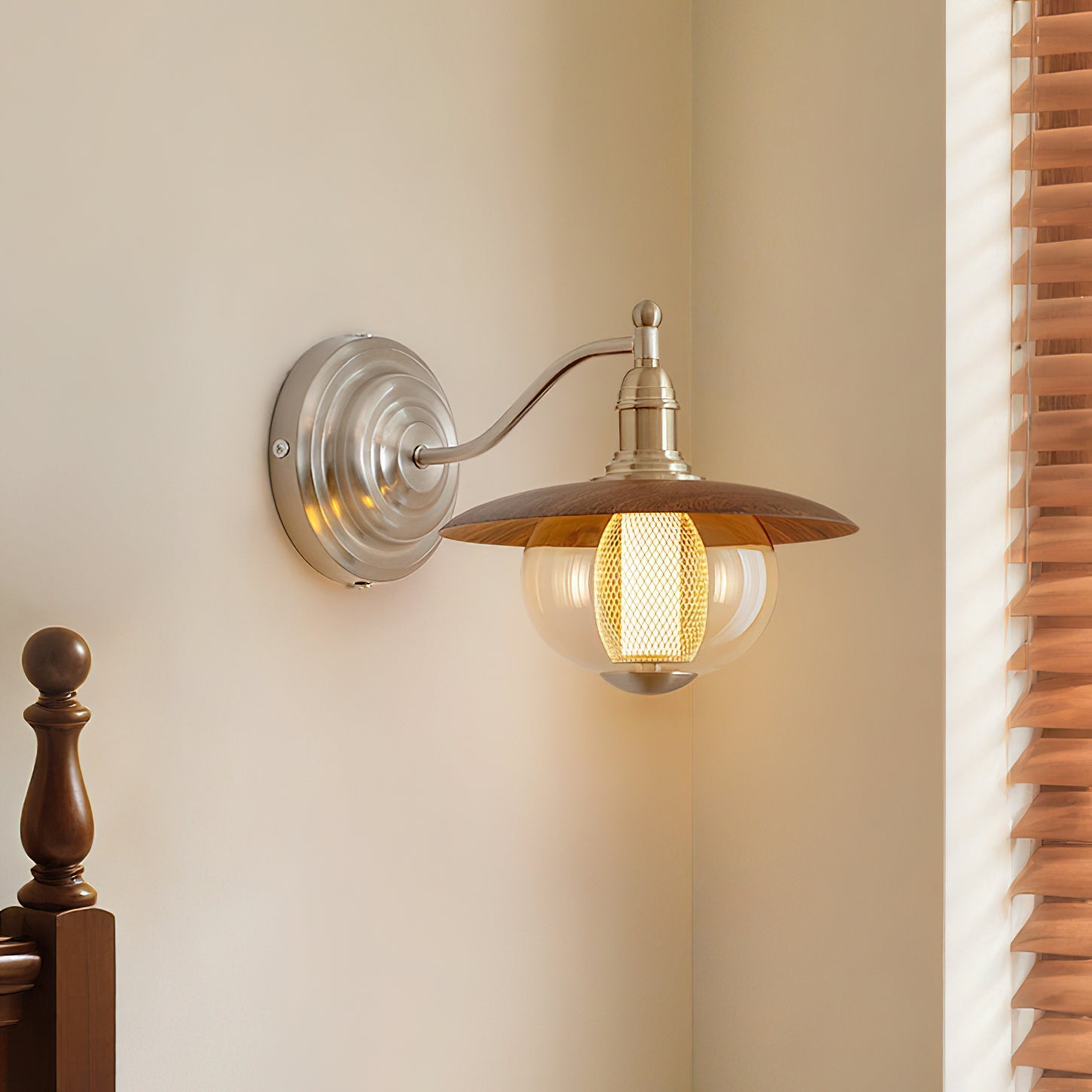 Barnaby Wall Lamp