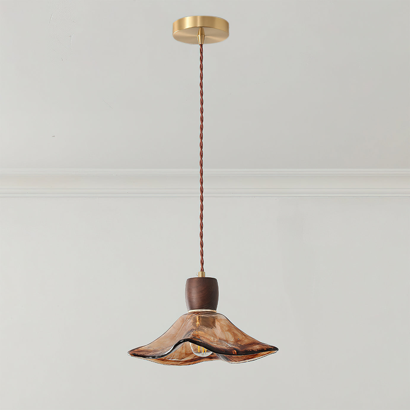 A cluster of Keju Pendant Lights in various sizes.