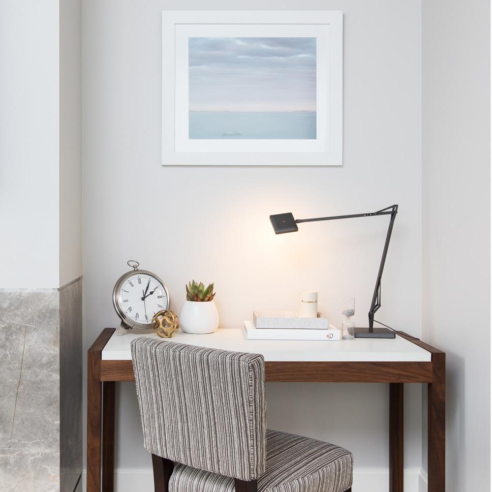 Tevenu Aluminum Industrial Table Lamp-Neutral Decor