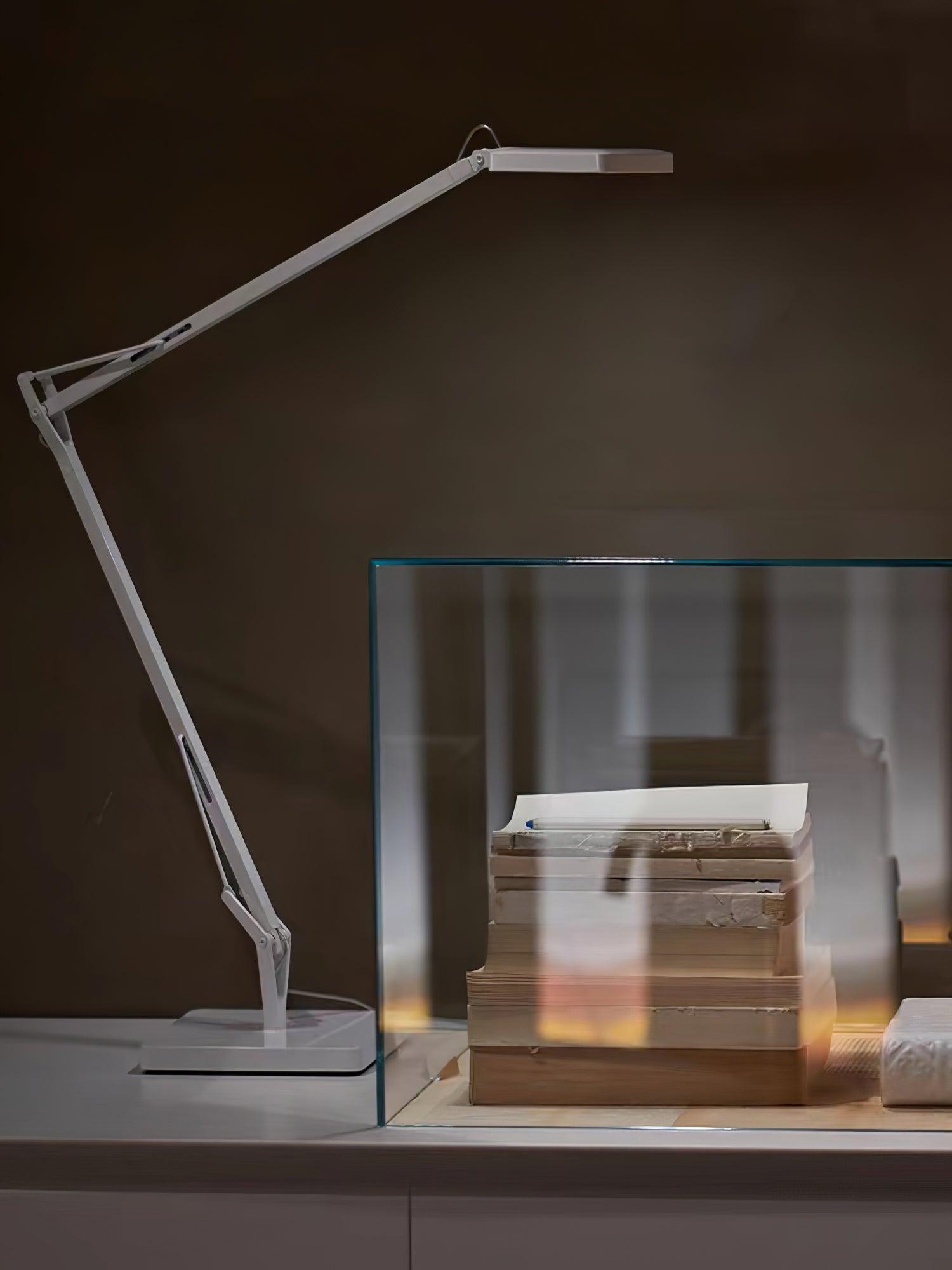 Tevenu Aluminum Industrial Table Lamp-Neutral Decor