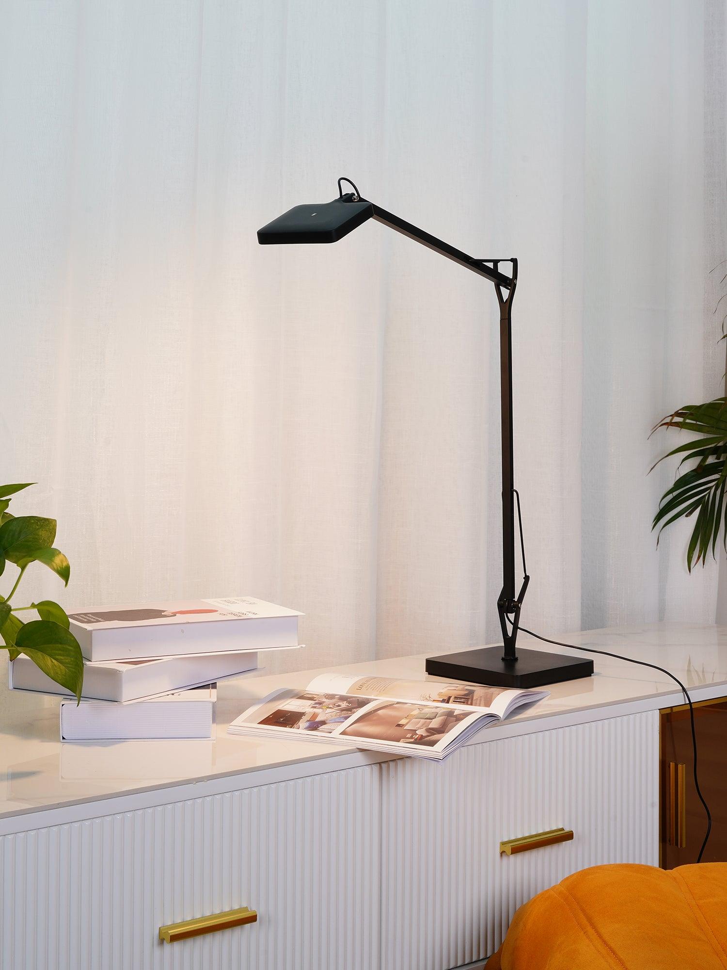 Tevenu Aluminum Industrial Table Lamp-Neutral Decor