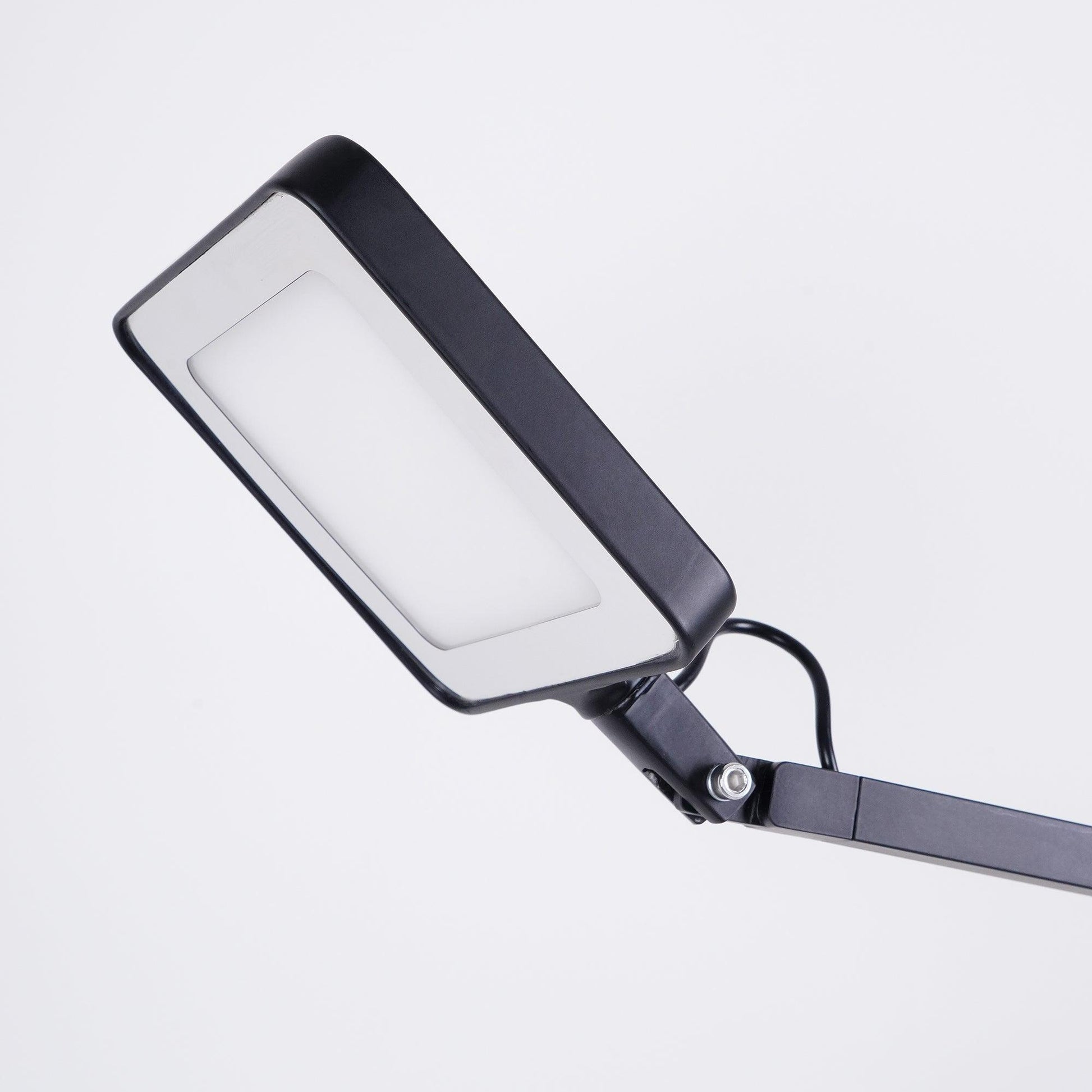 Tevenu Aluminum Industrial Table Lamp-Neutral Decor