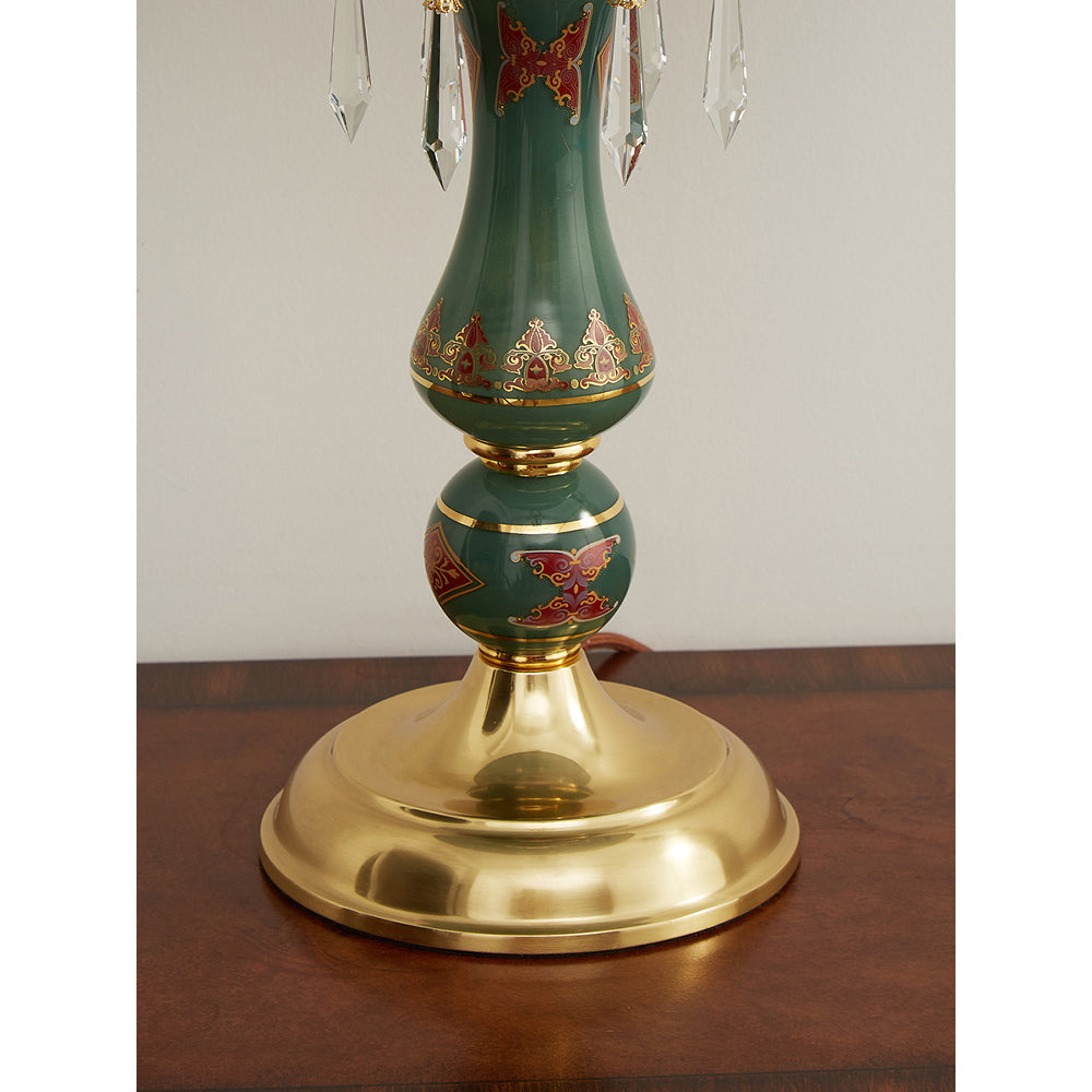 View showing the lamp and its 59-inch plug cord.
