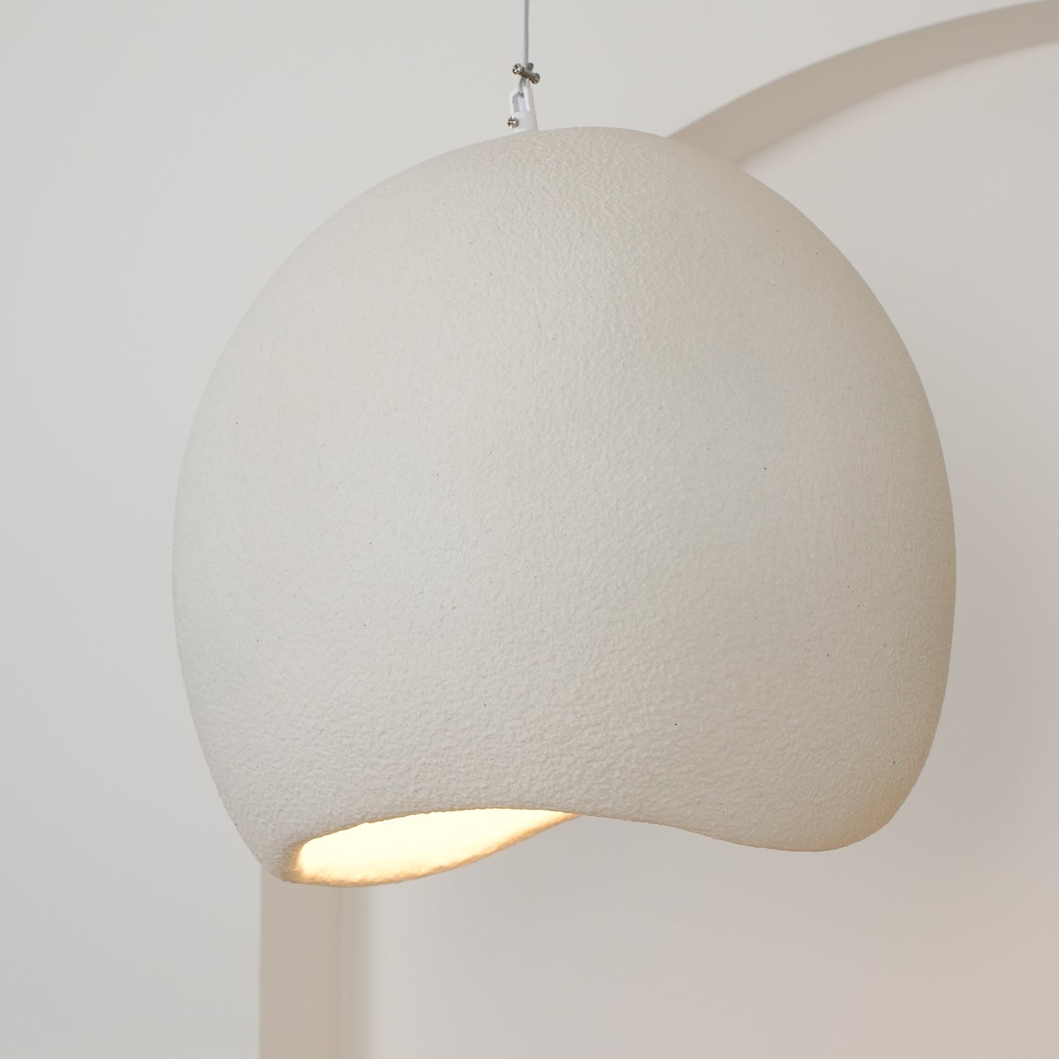 Reloza Modern Minimalist Resin Pendant Light-Neutral Decor
