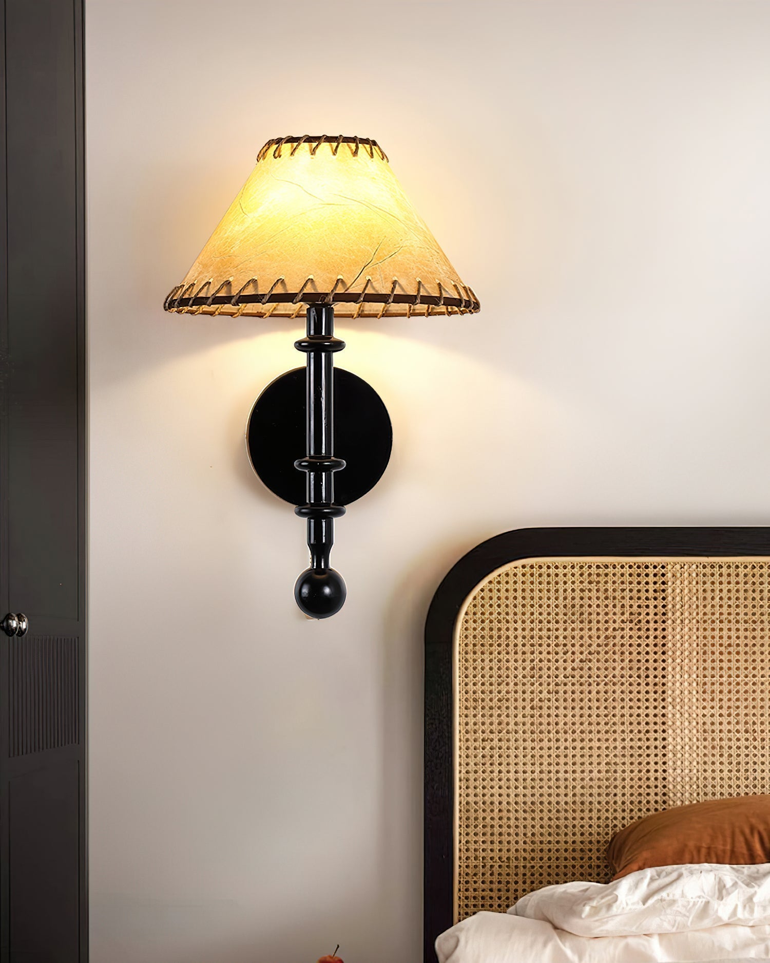 Tucker Wall Lamp