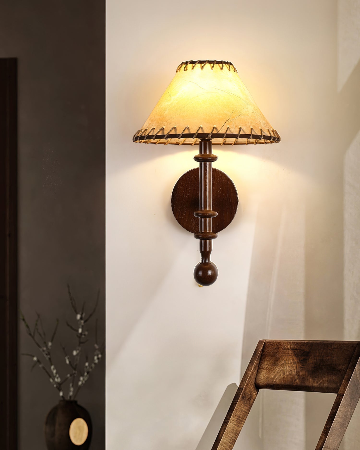 Tucker Wall Lamp