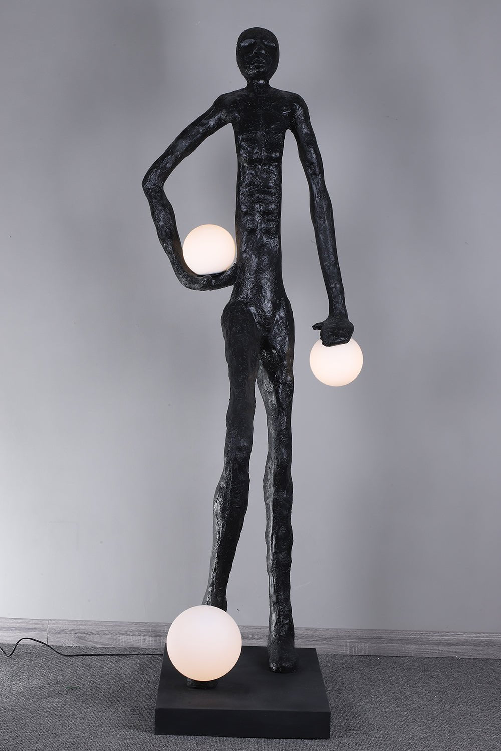 Kaelthos Textured Black Floor Lamp-Neutral Decor