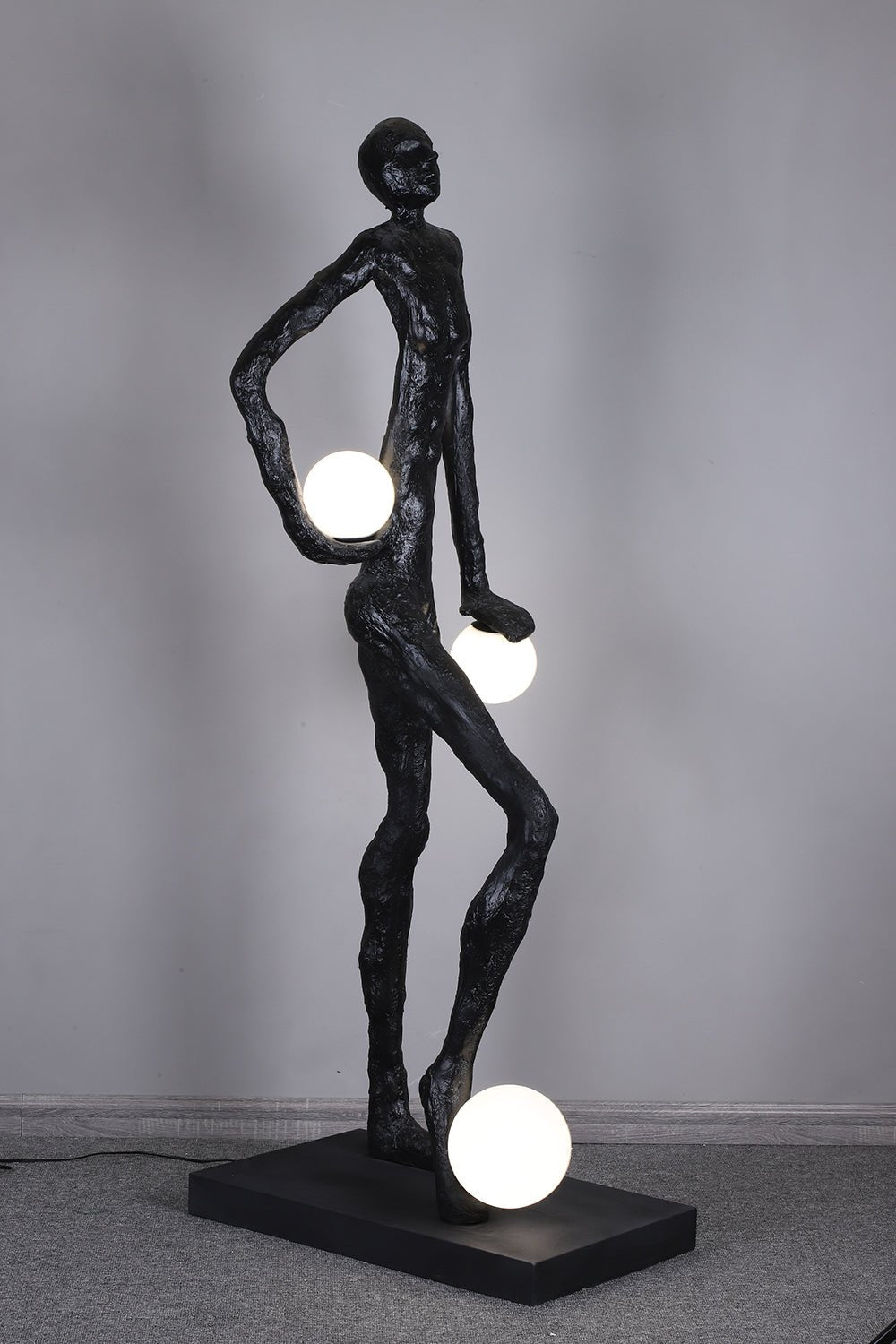Kaelthos Textured Black Floor Lamp-Neutral Decor