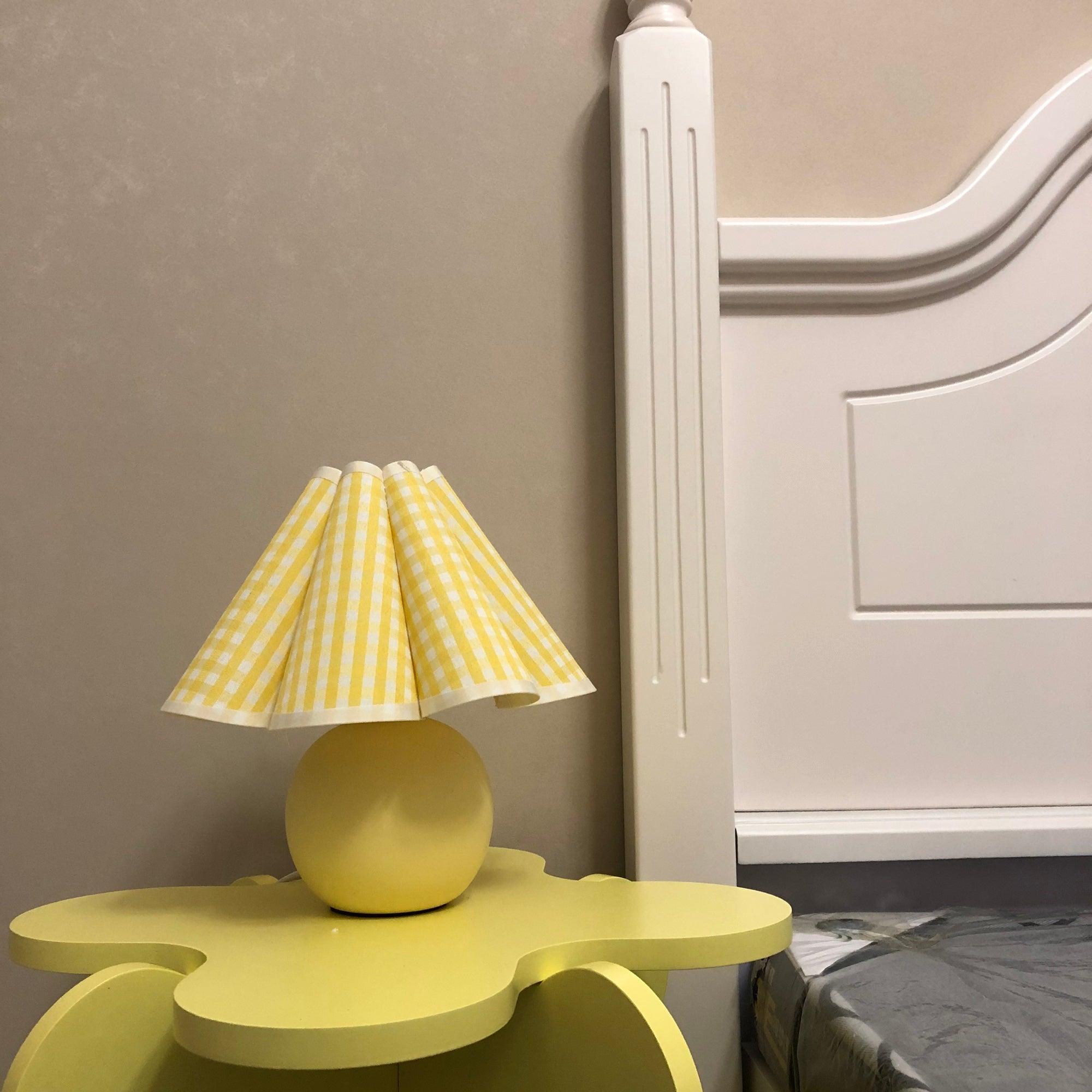Nirixon Fabric Whimsical Table Lamp-Neutral Decor