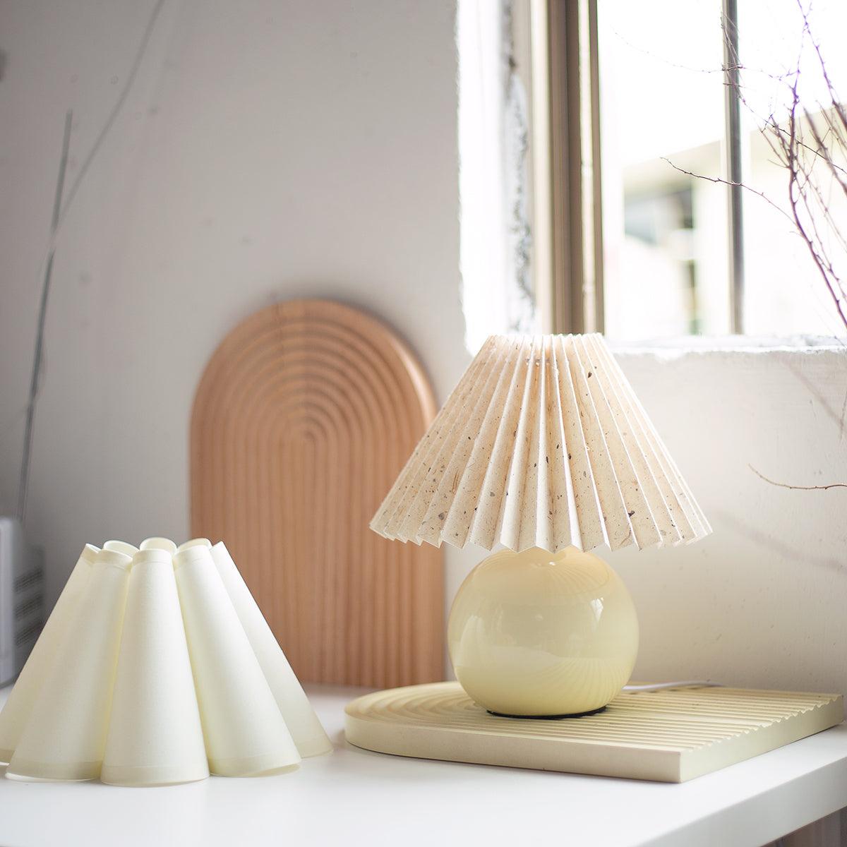 Nirixon Fabric Whimsical Table Lamp-Neutral Decor