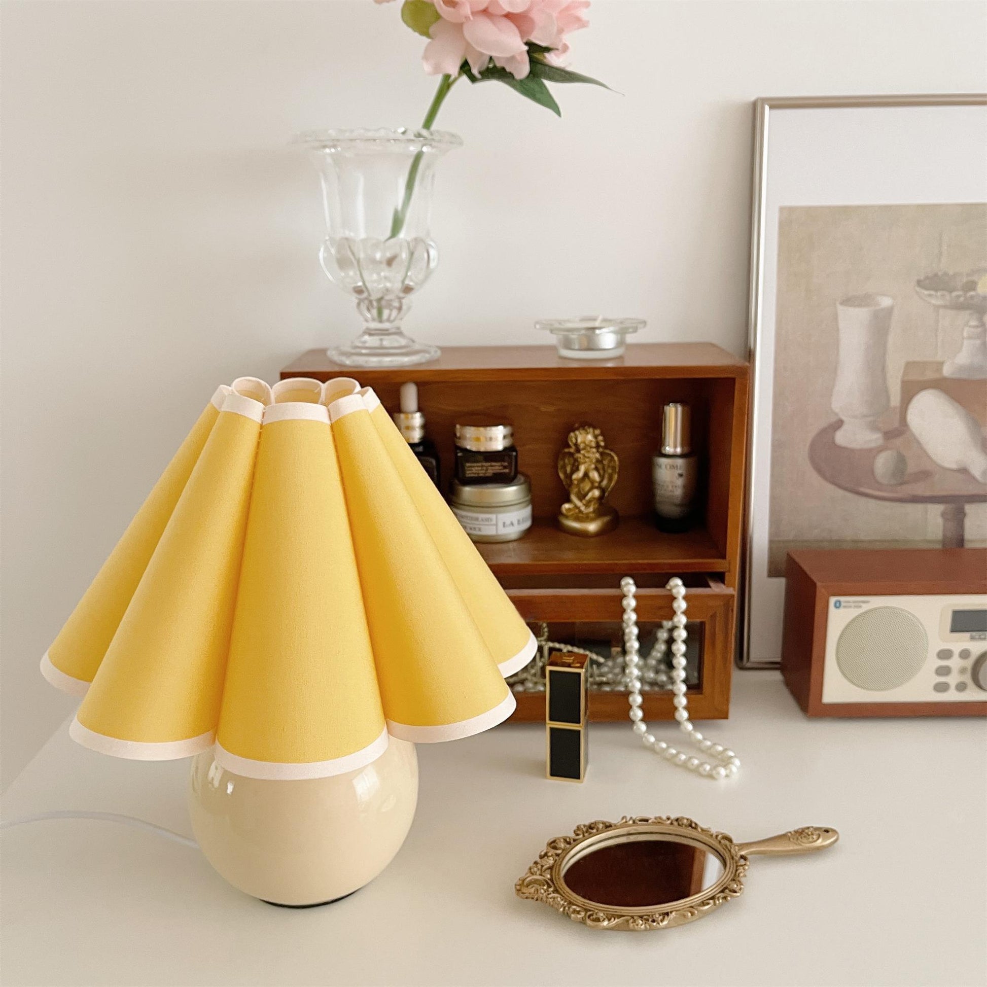 Nirixon Fabric Whimsical Table Lamp-Neutral Decor