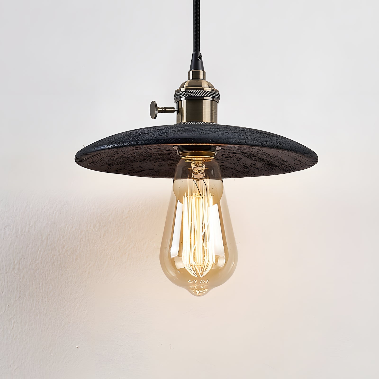 Harlan Pendant Light