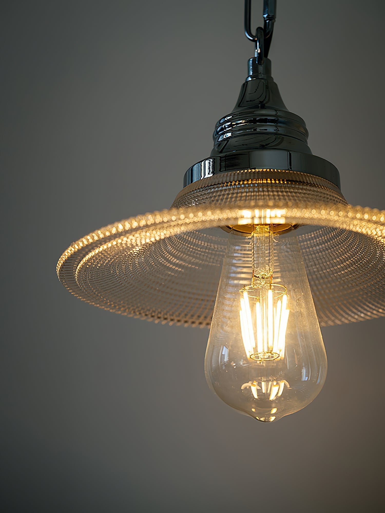 Glode Chandelier