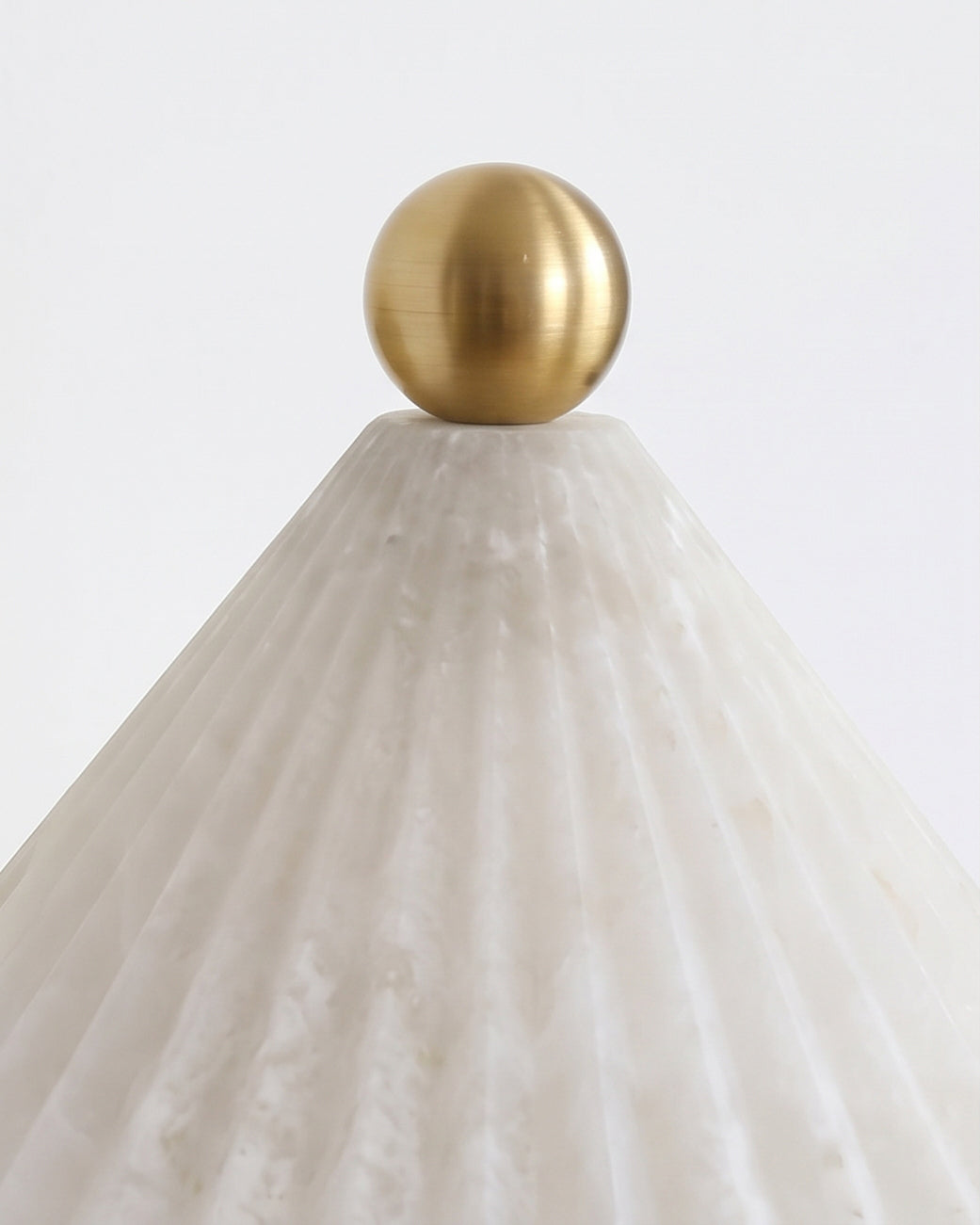 Nivuaya Alabaster Wall Sconce