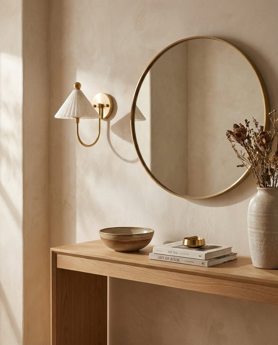 Nivuaya Alabaster Wall Sconce