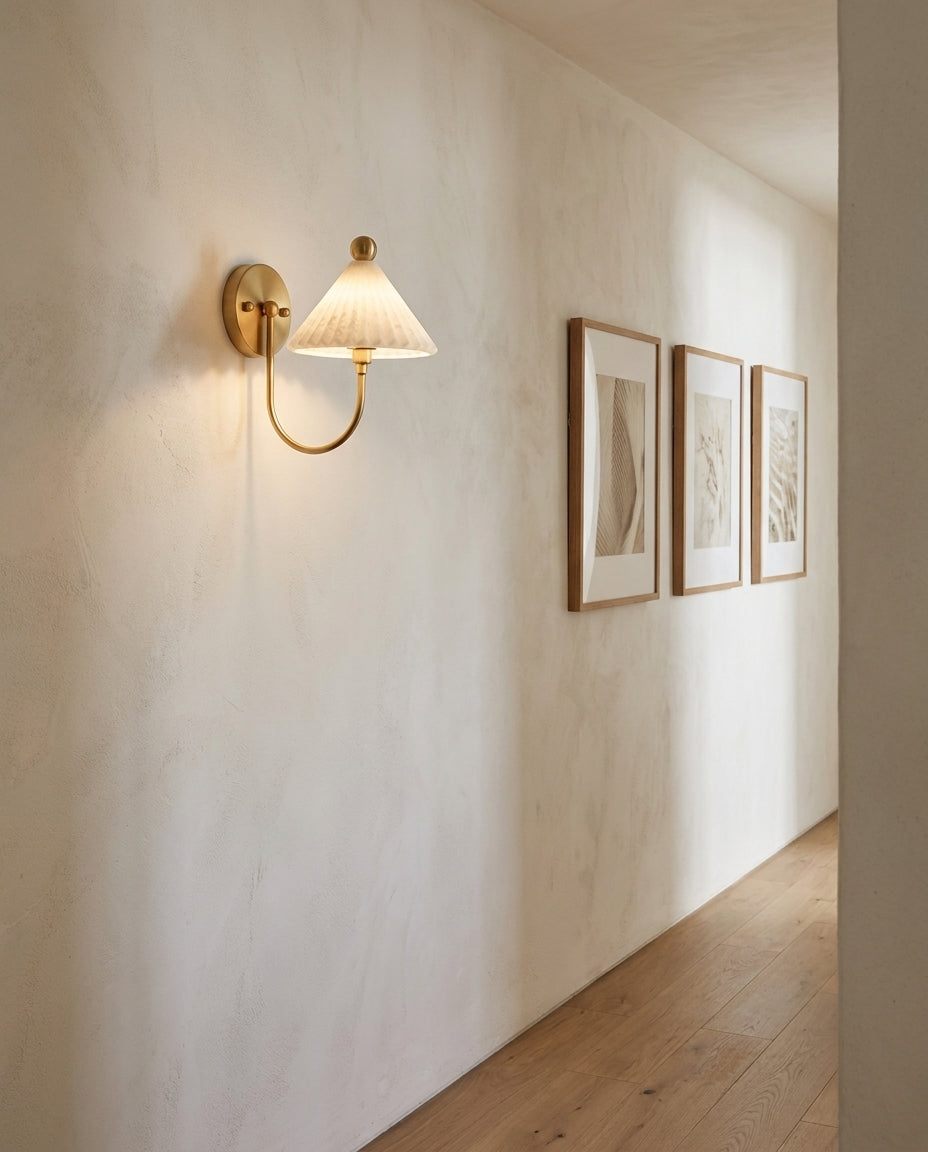 Nivuaya Alabaster Wall Sconce