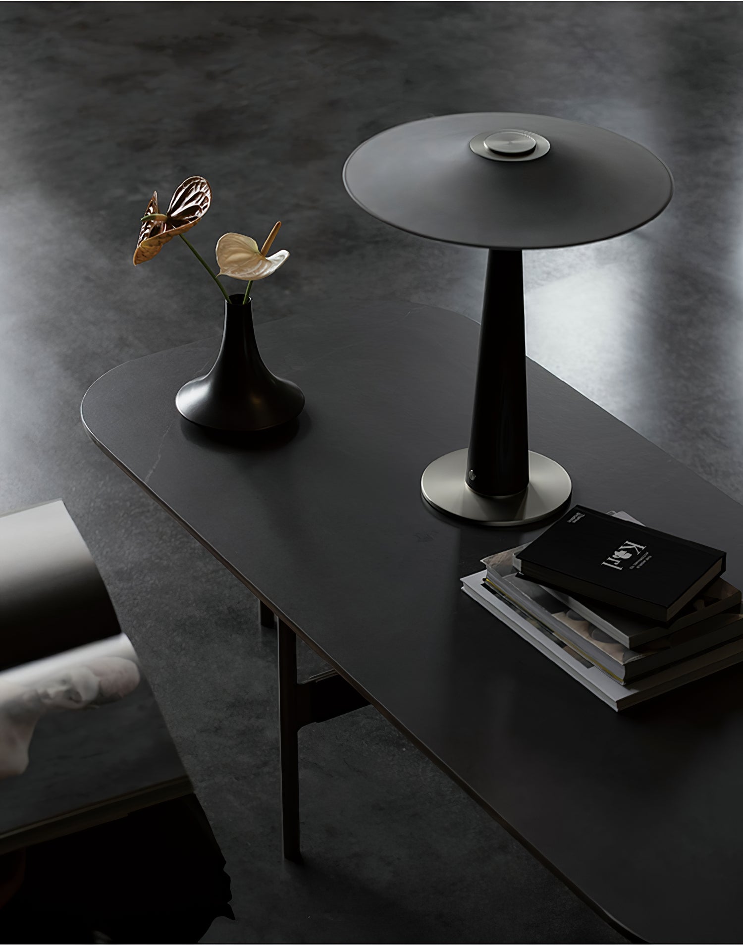 Cecilia Modern Table Lamp-Neutral Decor