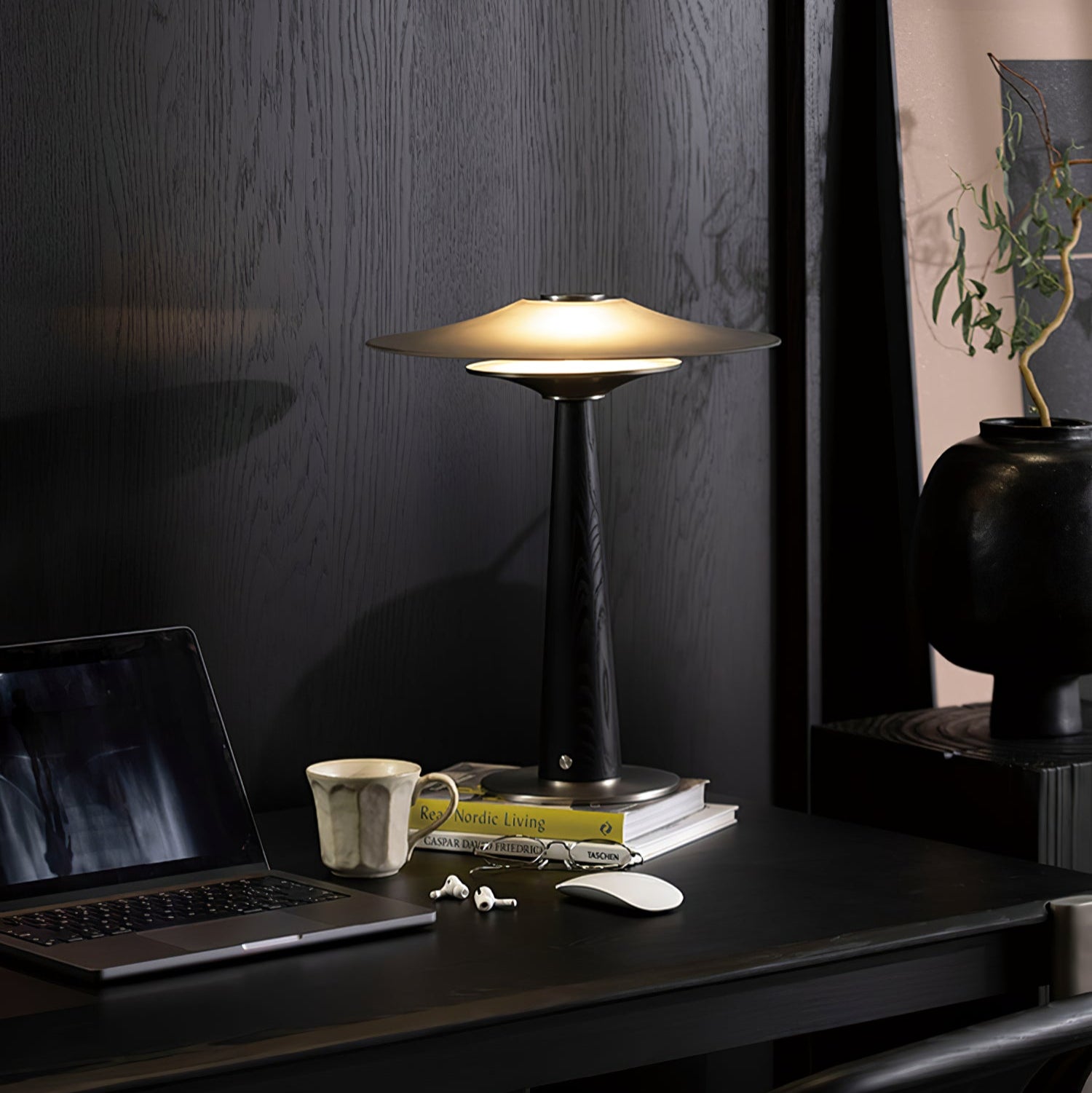 Cecilia Modern Table Lamp-Neutral Decor