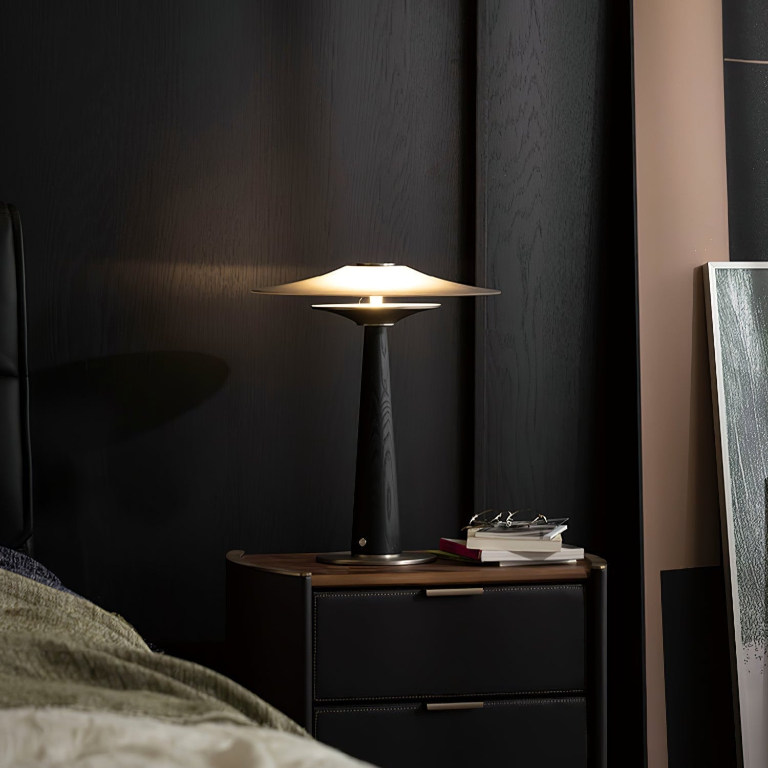 Cecilia Modern Table Lamp-Neutral Decor