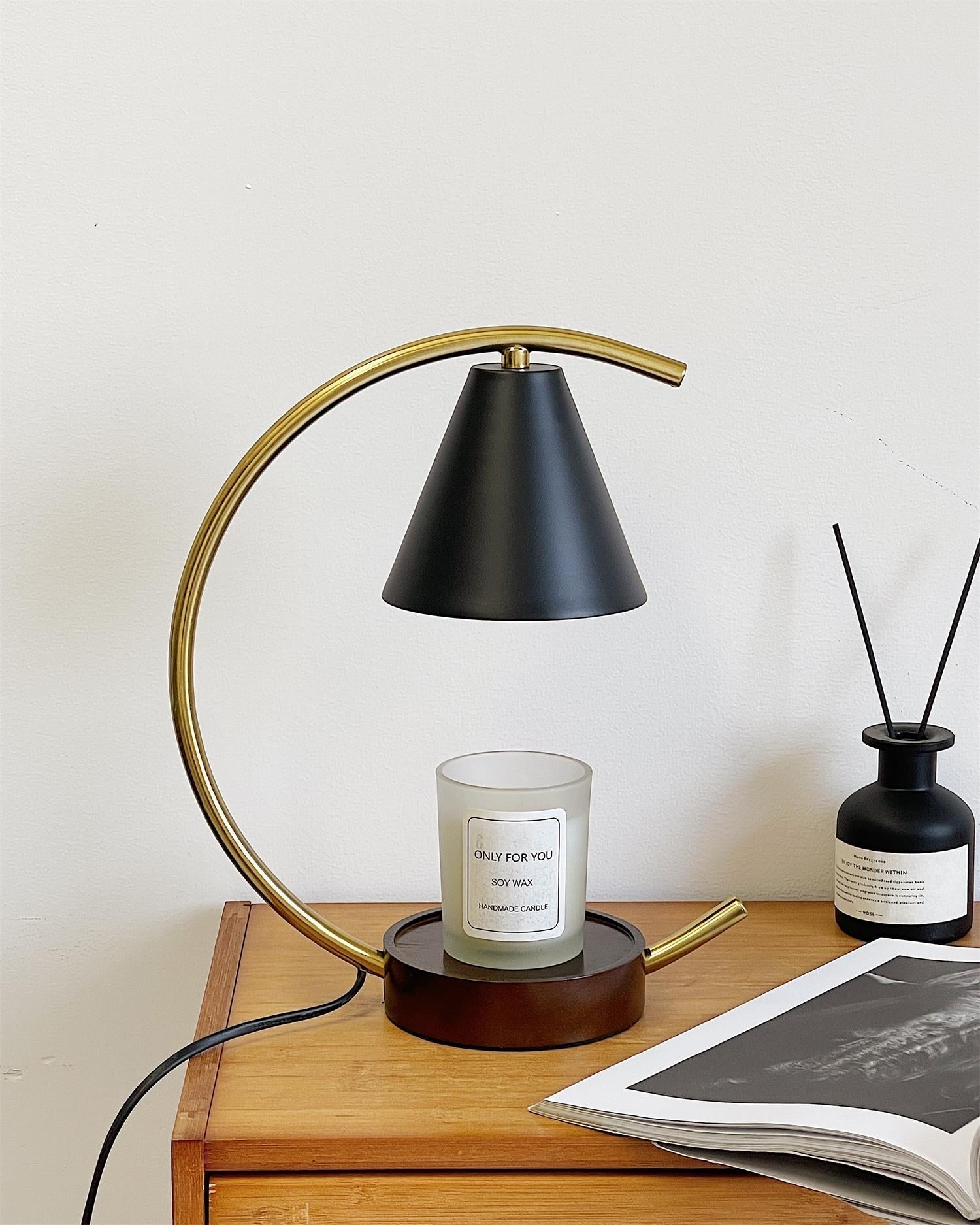 Cedric Warmer Lamp