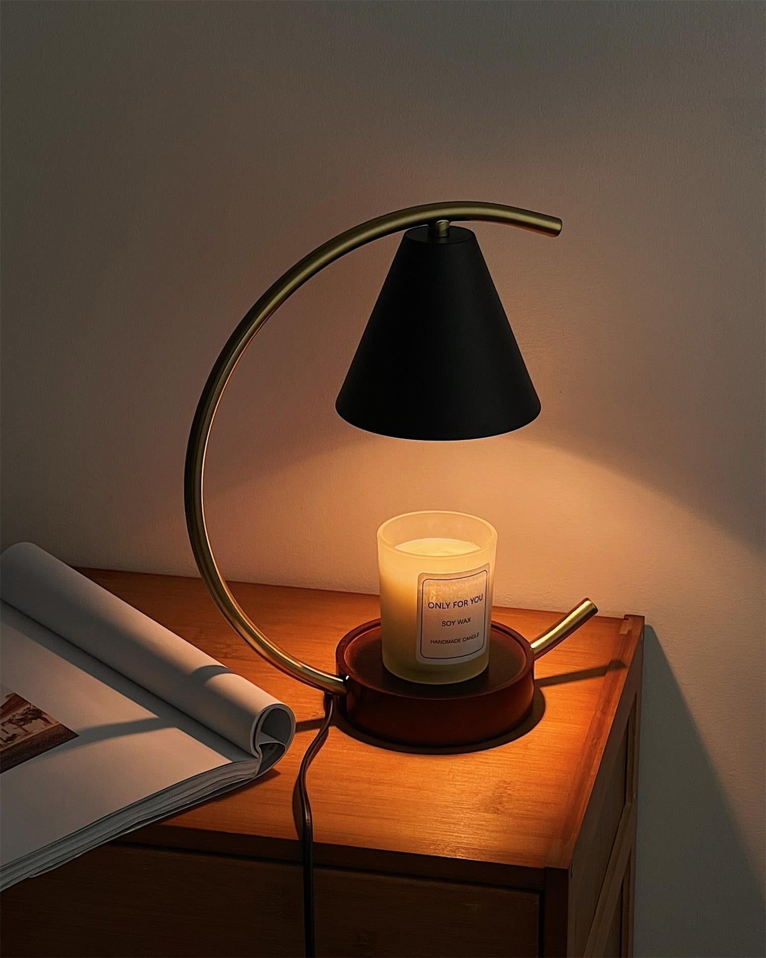 Cedric Warmer Lamp
