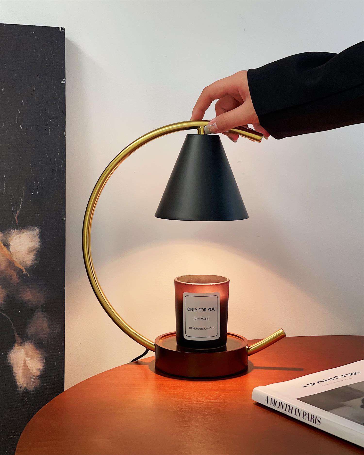 Cedric Warmer Lamp