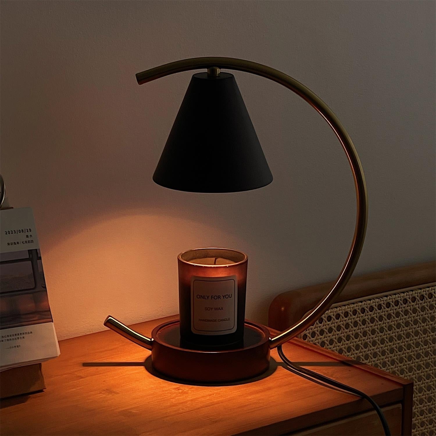 Cedric Warmer Lamp