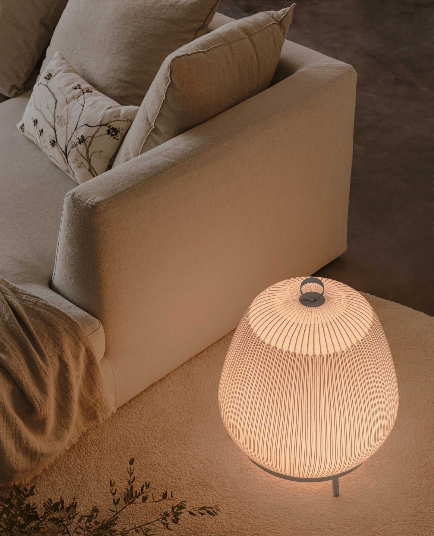 Nancy Modern Fabric Table Lamp-Neutral Decor