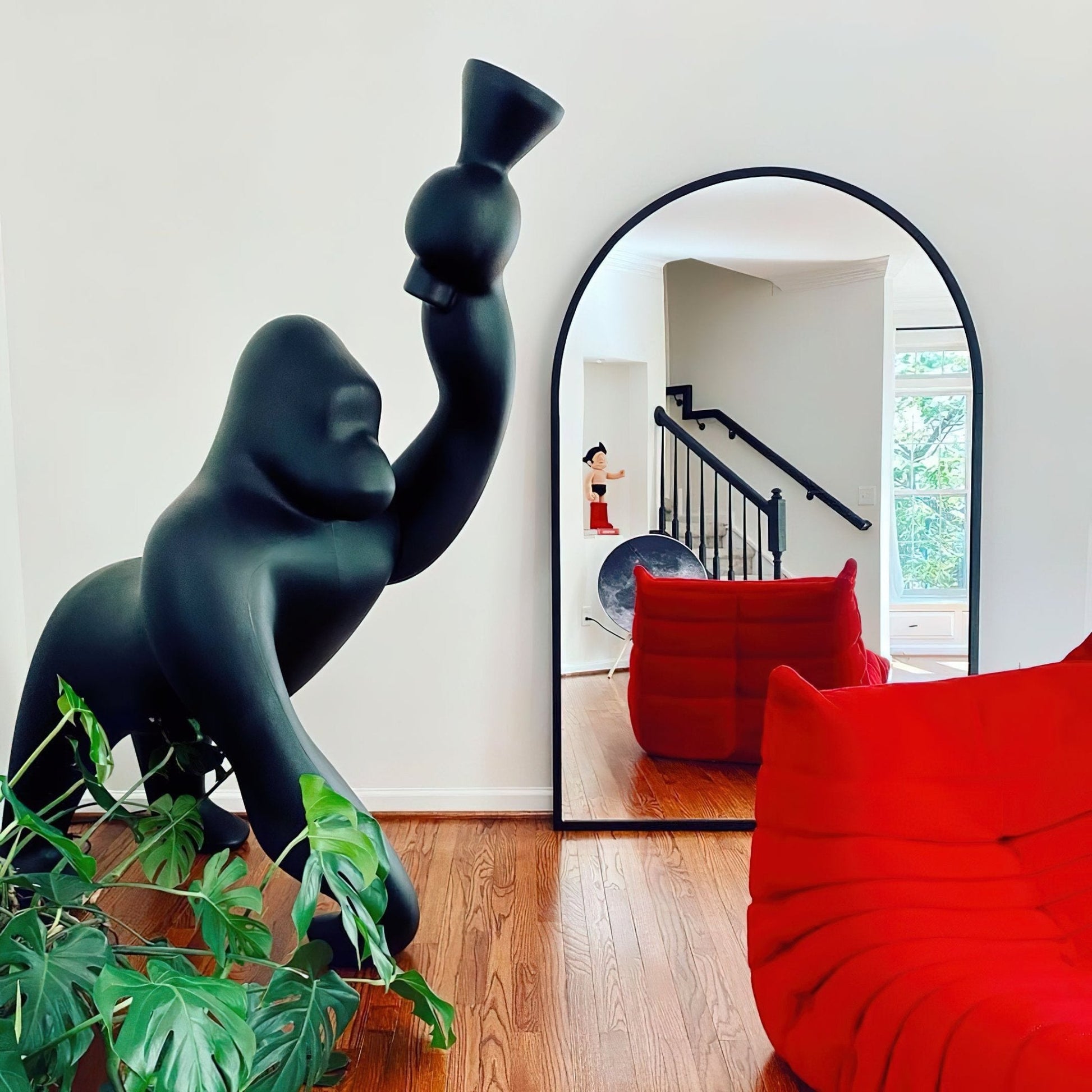 Zasolil Artistic Resin Gorilla Floor Lamp-Neutral Decor