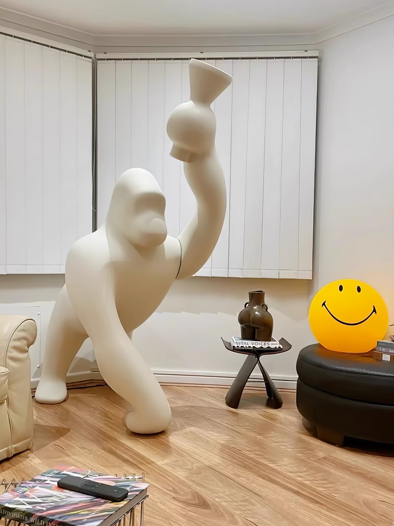 Zasolil Artistic Resin Gorilla Floor Lamp-Neutral Decor