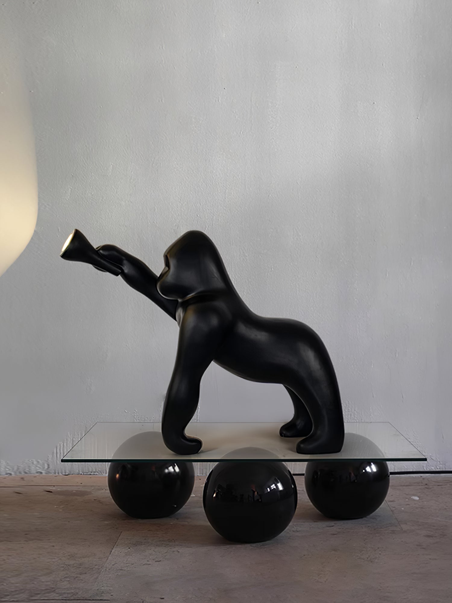 Zasolil Artistic Resin Gorilla Floor Lamp-Neutral Decor