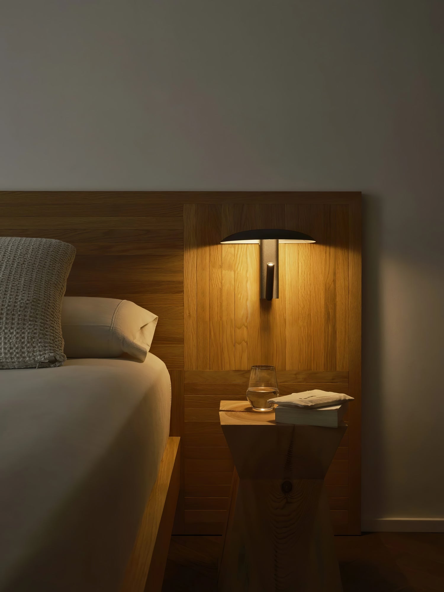 Seloza Modern Minimalist Wall Lamp-Neutral Decor
