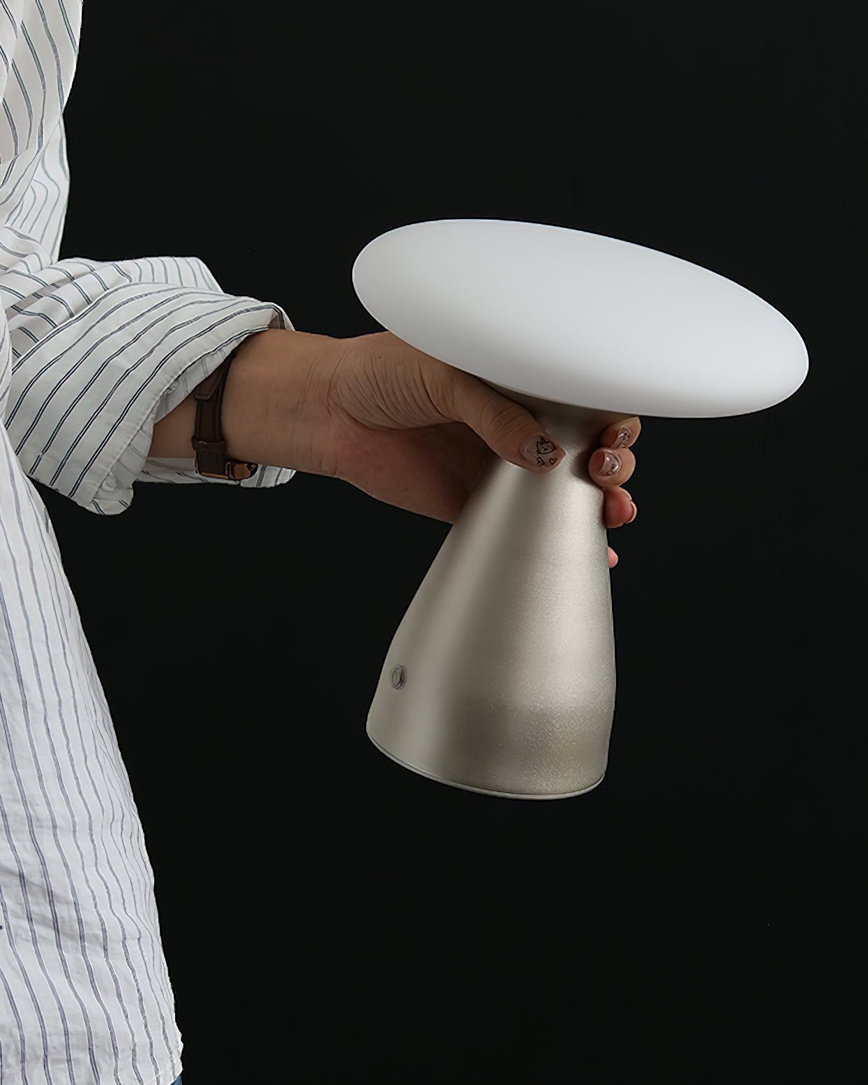Vera Table Lamp