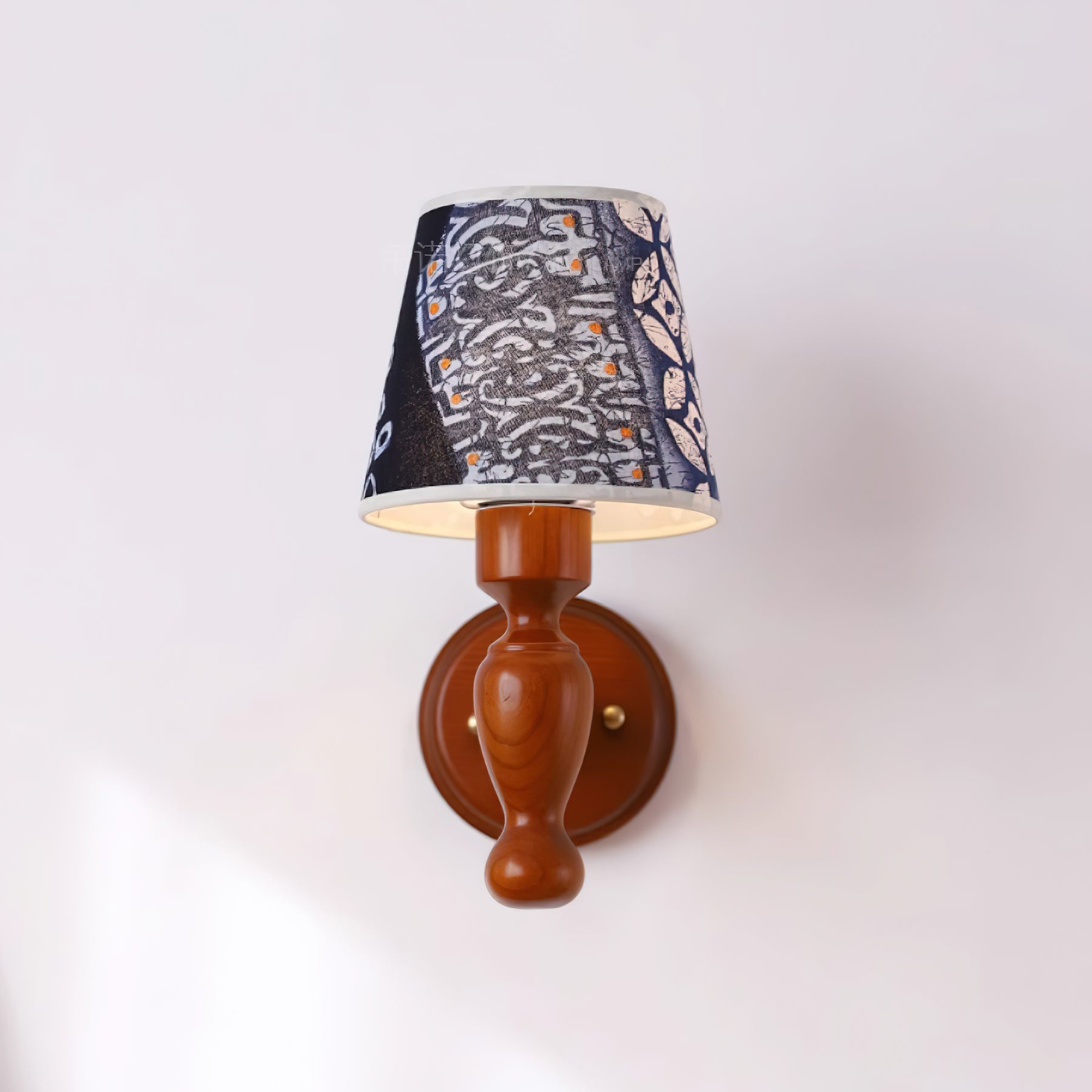 Orbel Mapleleaf Wooden Wall Lamp-Neutral Decor