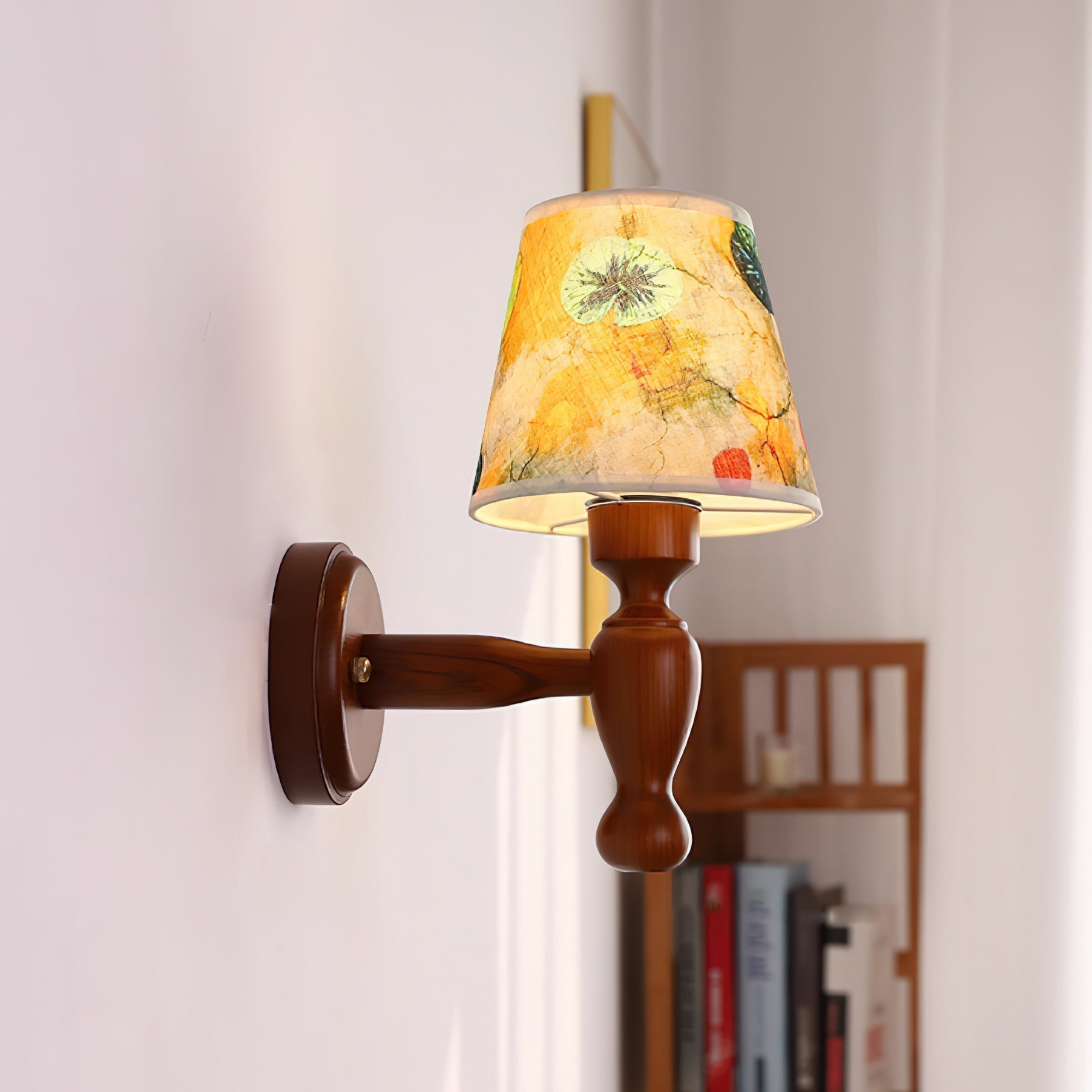 Mapleleaf Wooden Wall Lamp