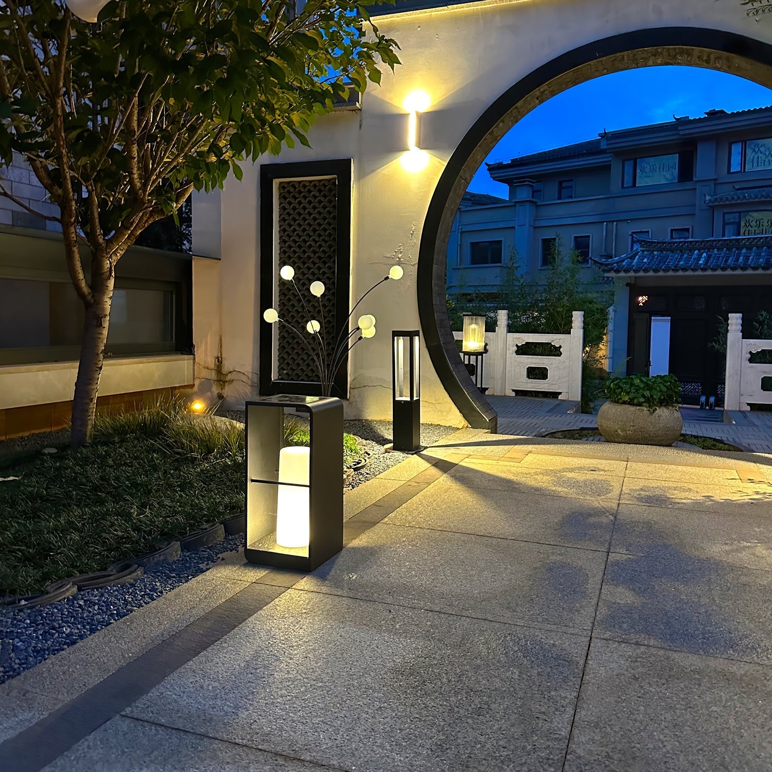 Poppy Minimalist Outdoor Light-Neutral Decor