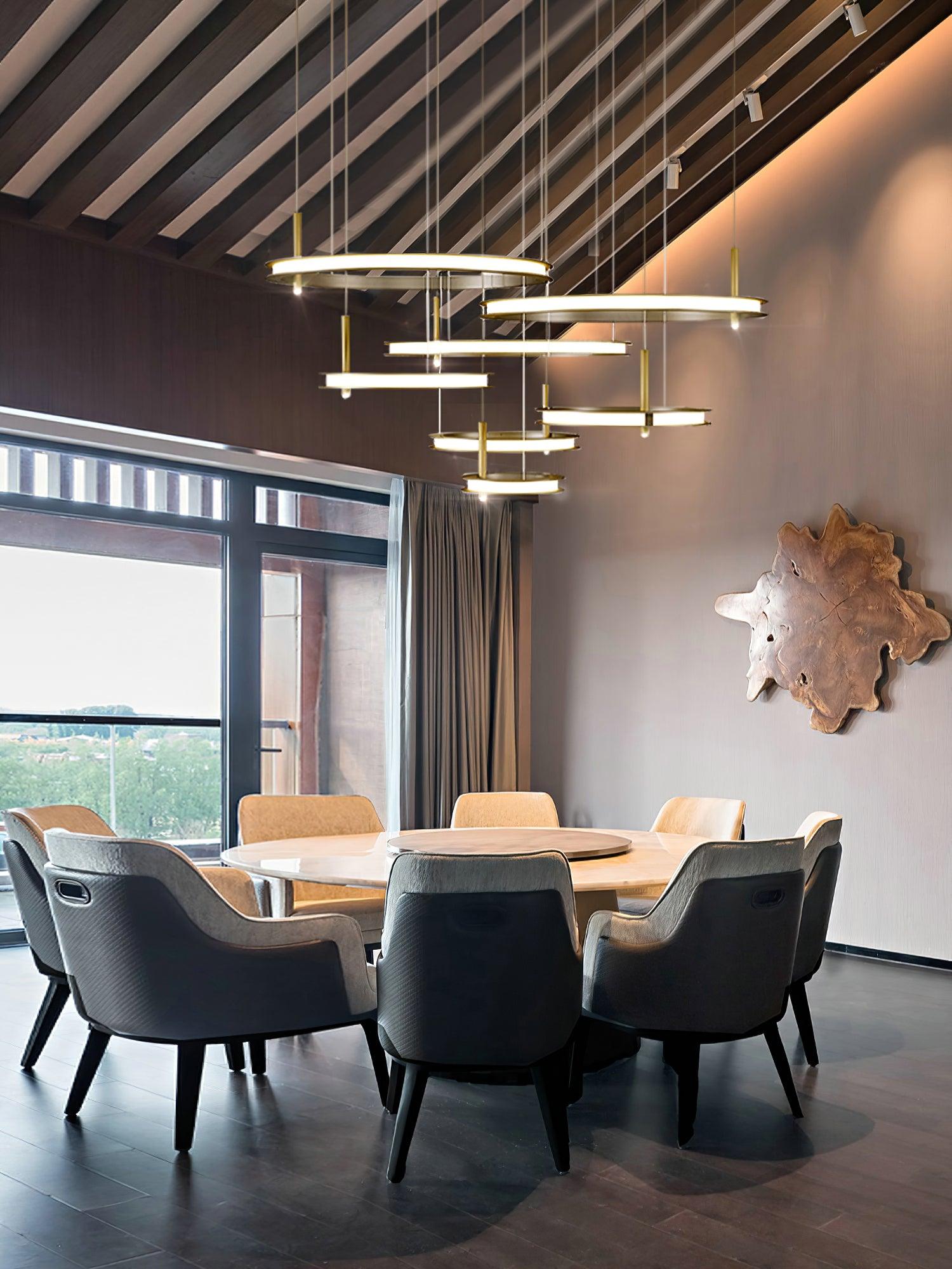 Vildes Chandelier Ring Layered Minimalist-Neutral Decor