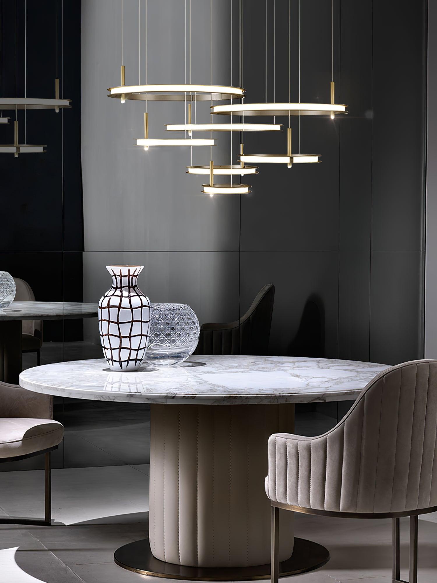 Vildes Chandelier Ring Layered Minimalist-Neutral Decor