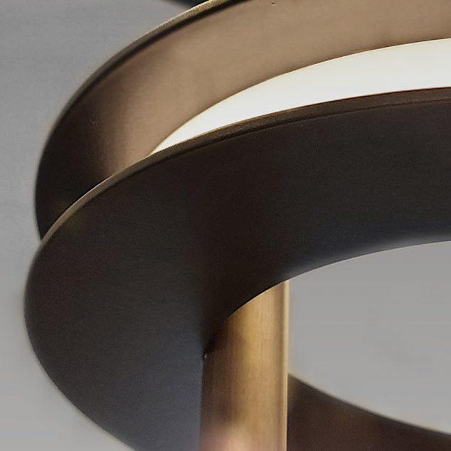 Vildes Chandelier Ring Layered Minimalist-Neutral Decor