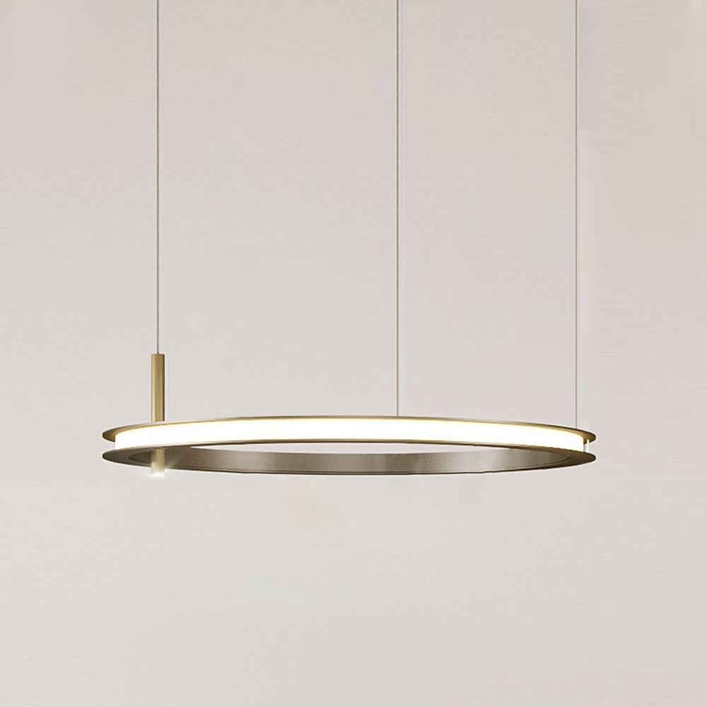 Vildes Chandelier Ring Layered Minimalist-Neutral Decor