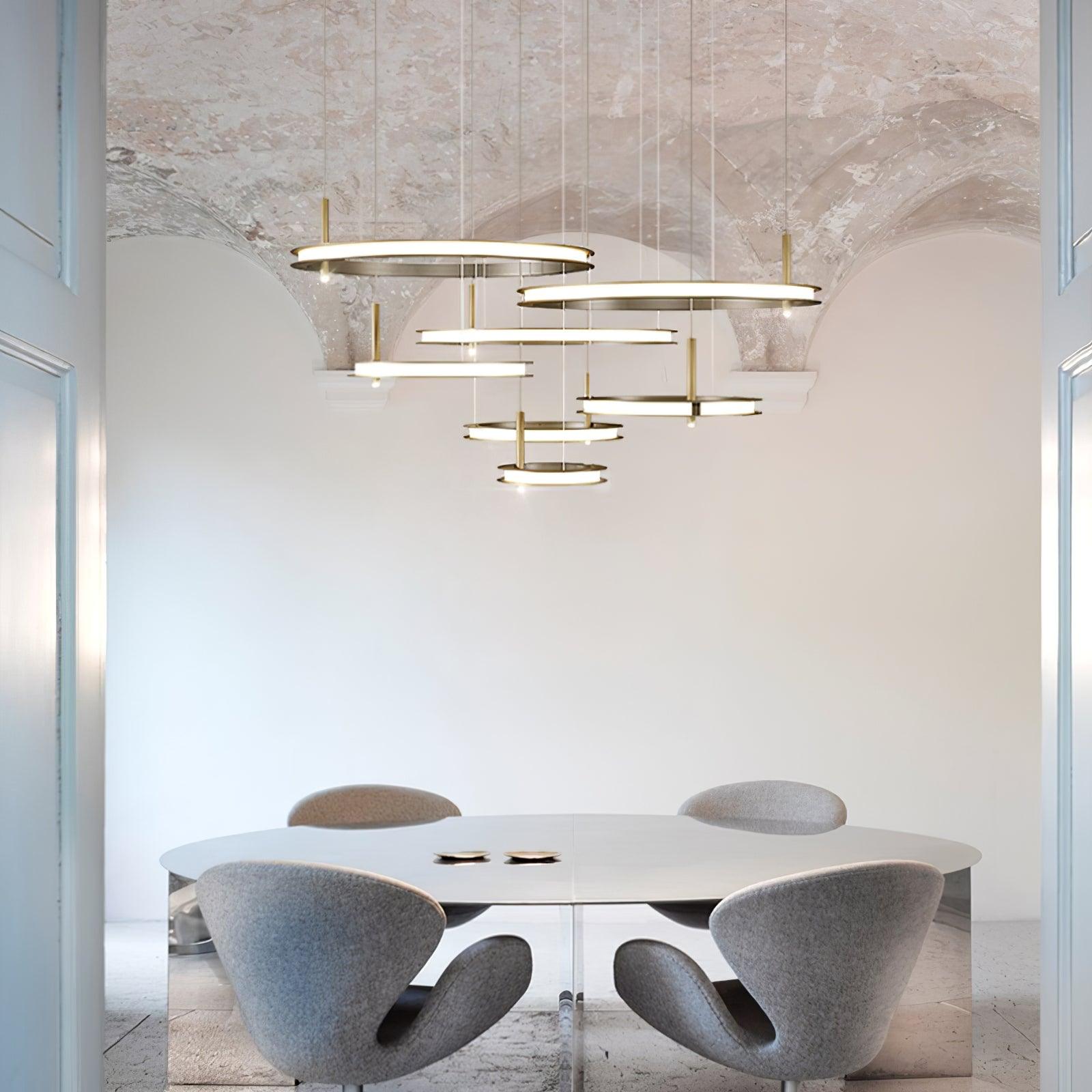 Vildes Chandelier Ring Layered Minimalist-Neutral Decor