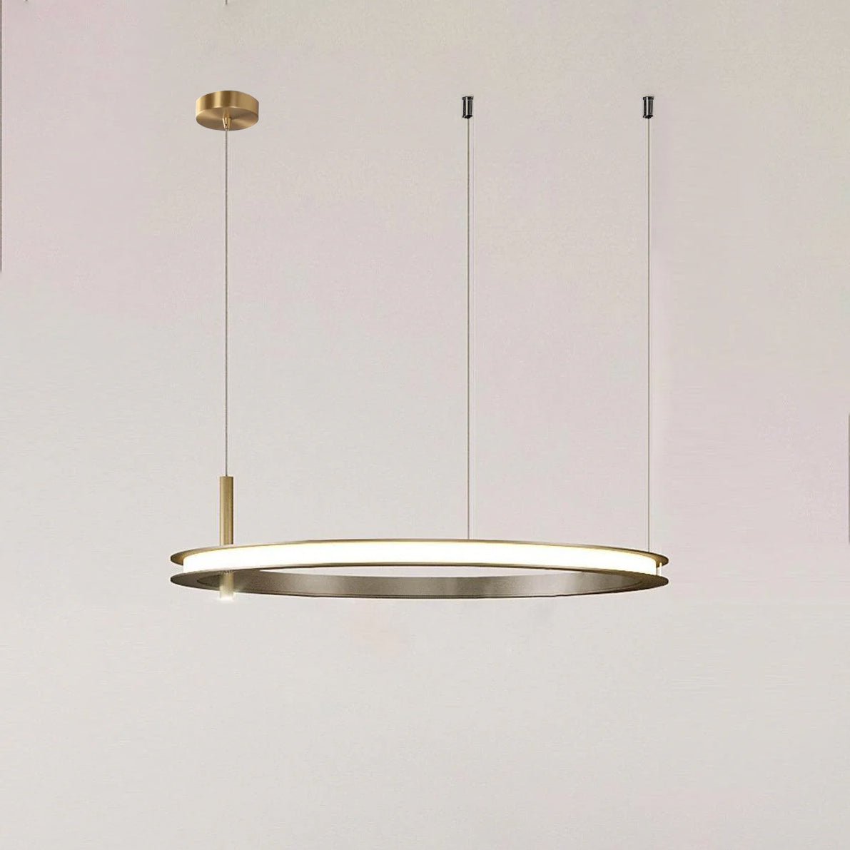 Vildes Chandelier Ring Layered Minimalist-Neutral Decor