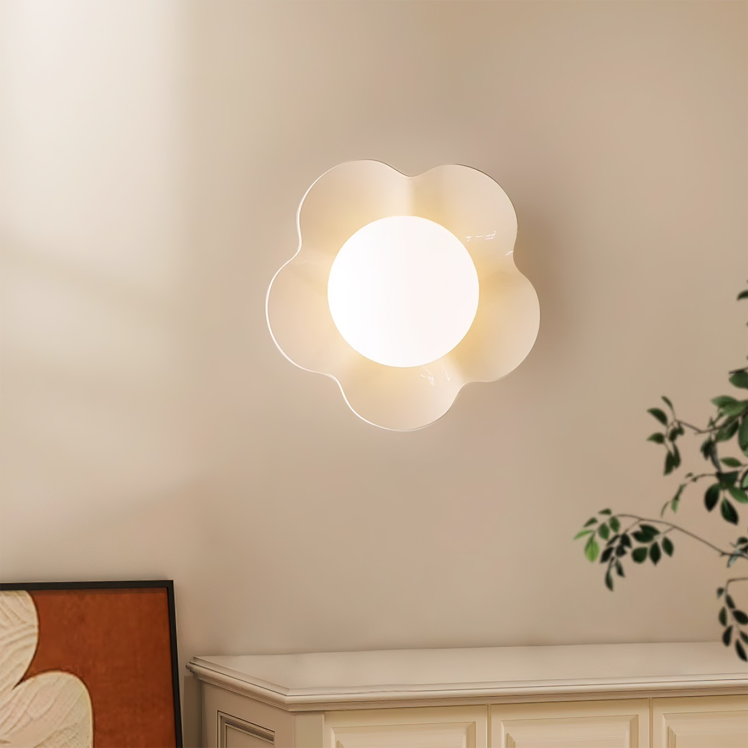 Arcore Resin Playful Wall Lamp-Neutral Decor