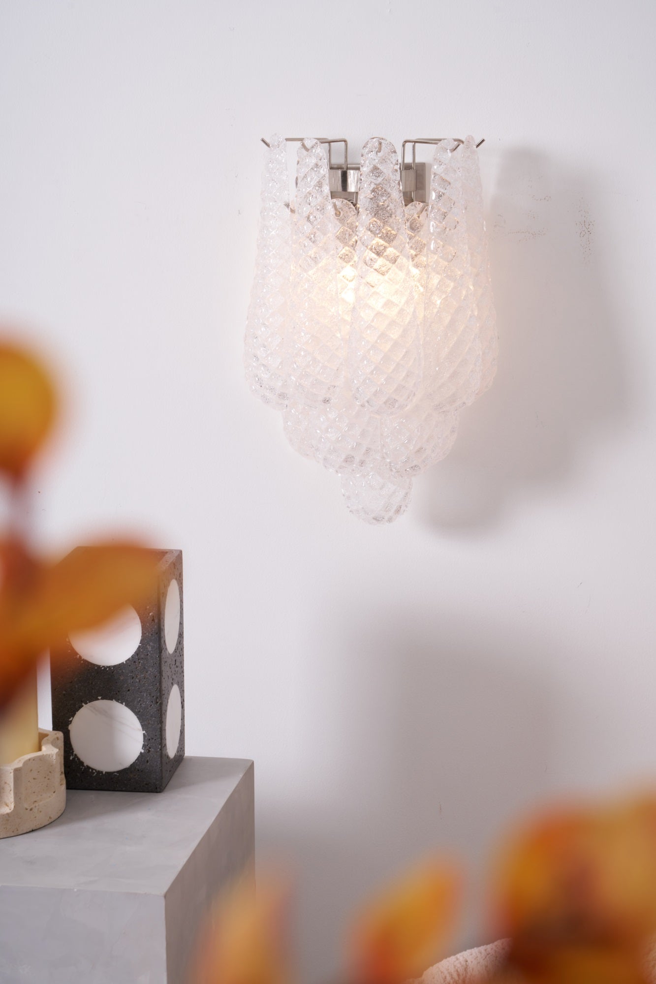 Aurora Wall Lamp Pink Teardrop Glass Floral Artistic-Neutral Decor