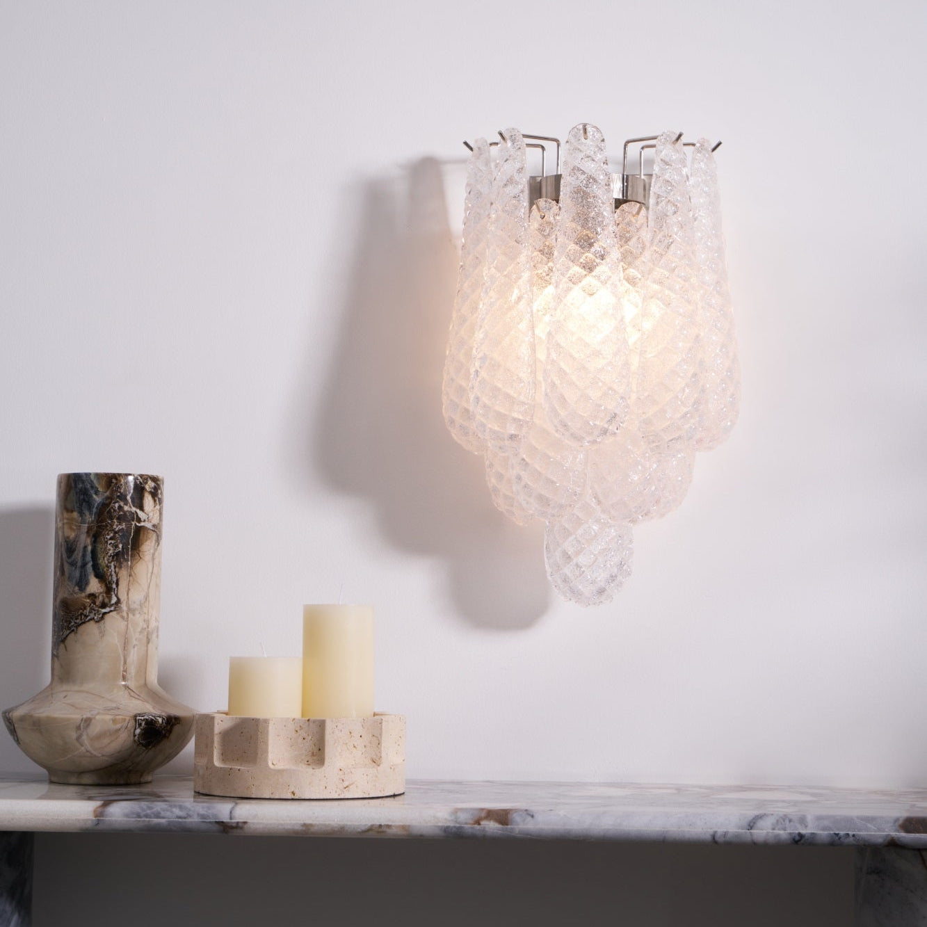 Aurora Wall Lamp Pink Teardrop Glass Floral Artistic-Neutral Decor