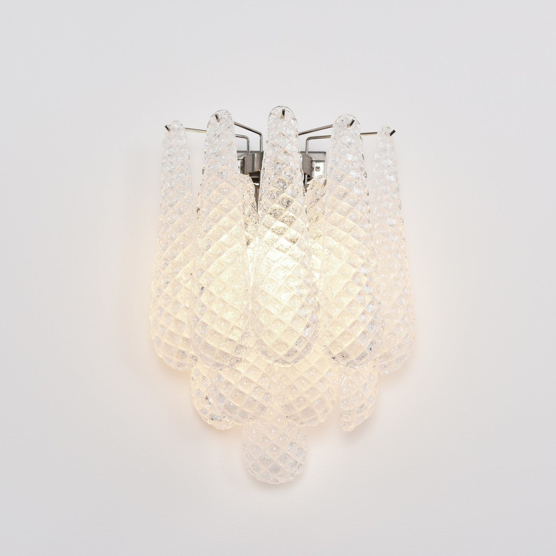 Aurora Wall Lamp Pink Teardrop Glass Floral Artistic-Neutral Decor
