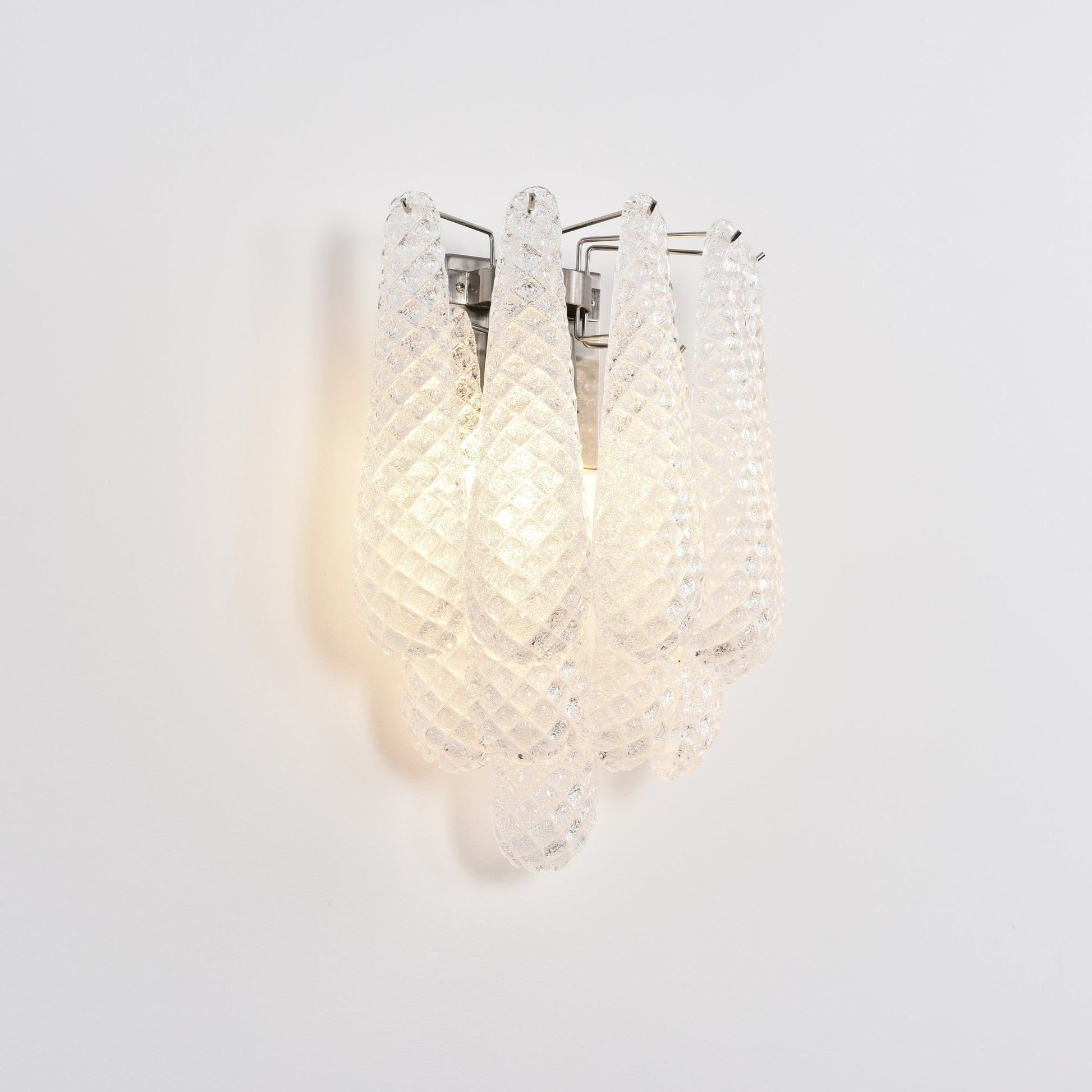 Aurora Wall Lamp Pink Teardrop Glass Floral Artistic-Neutral Decor