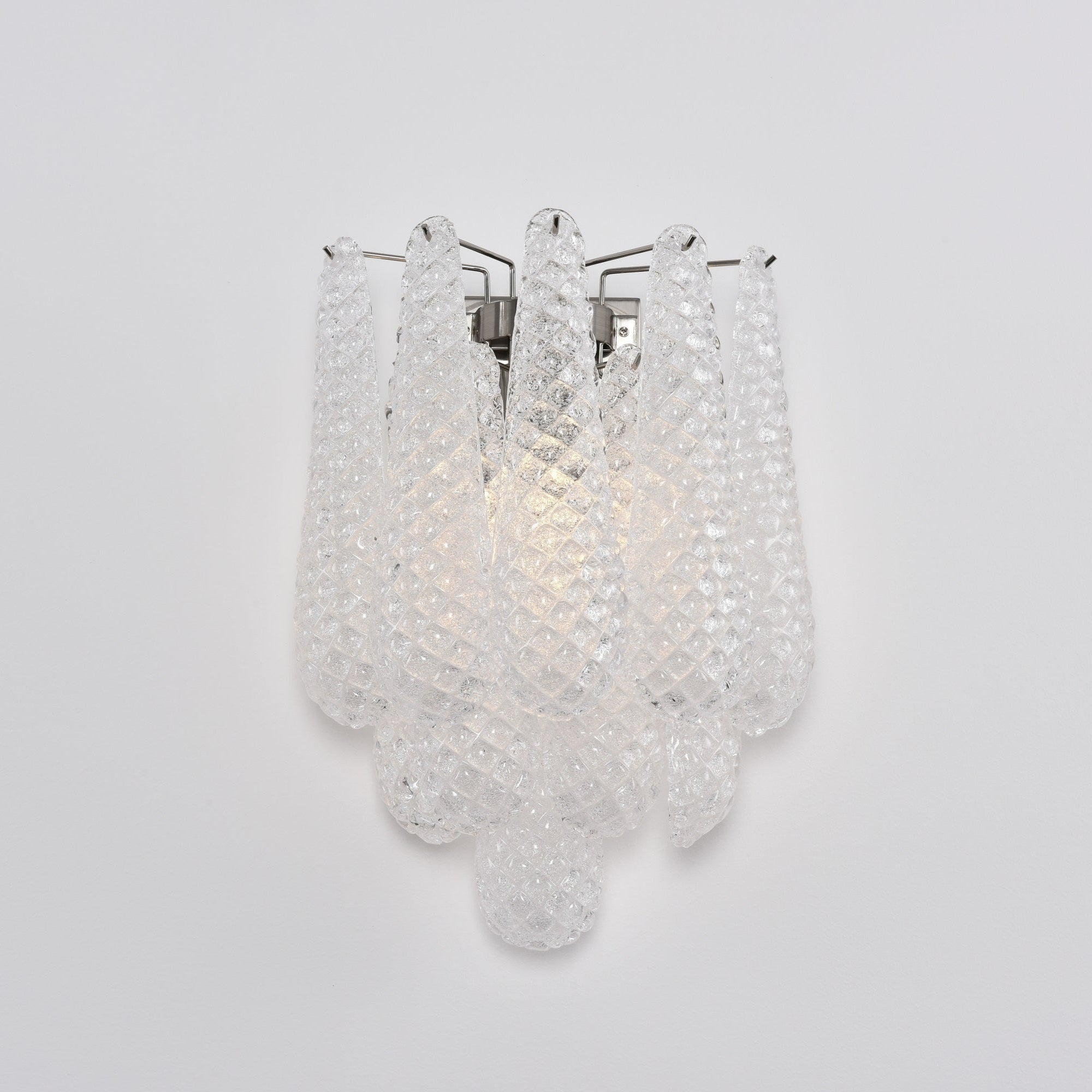 Aurora Wall Lamp Pink Teardrop Glass Floral Artistic-Neutral Decor